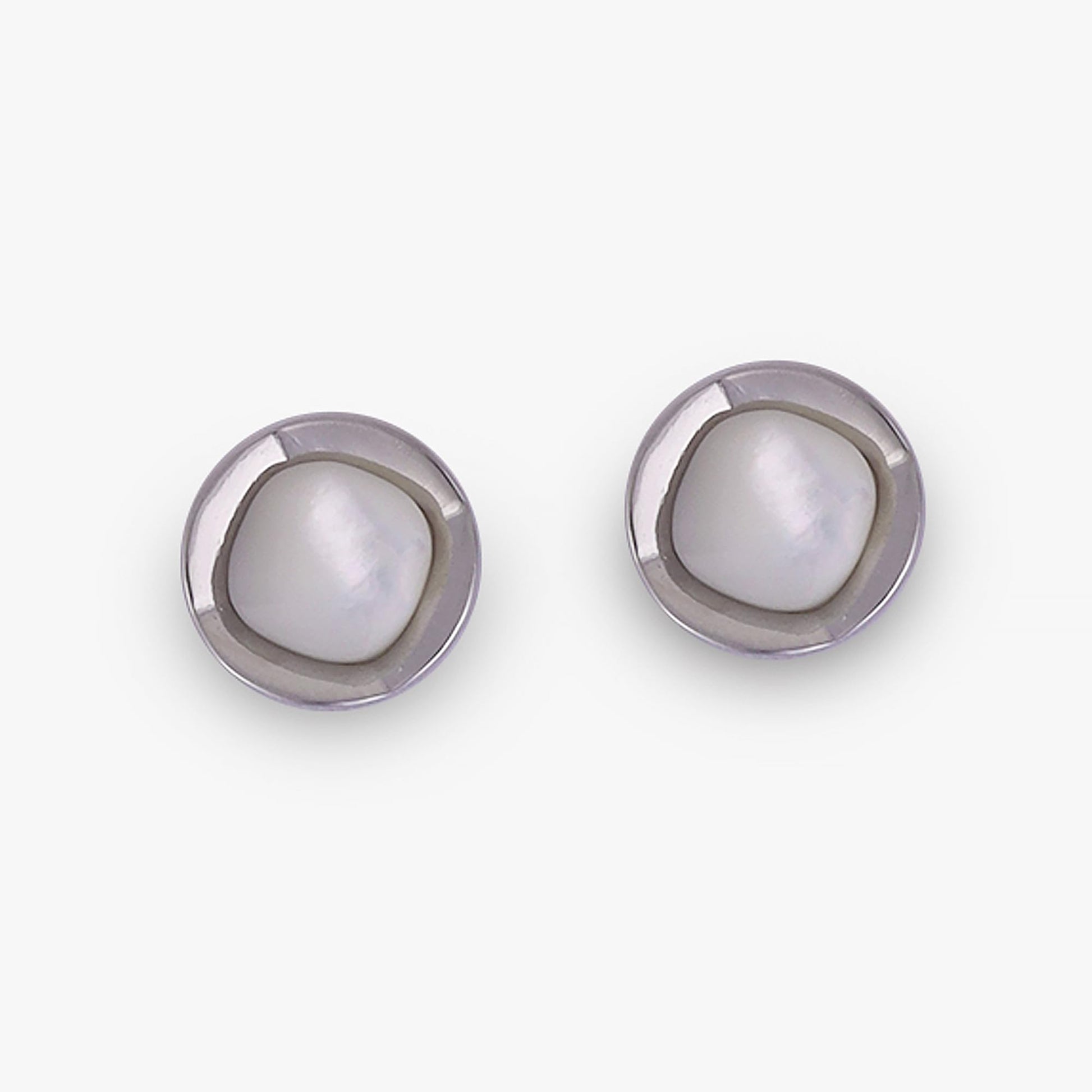 Saloni Fashion Jewellery Creative Squire Shape Pearl Silver Plated Stud Earring For Women