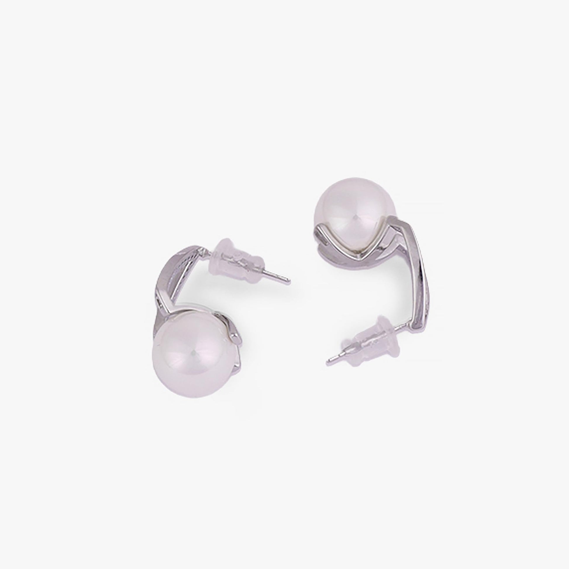 Saloni Fashion Jewellery Elegant Oval Shape Pearl Silver Plated Stud Earring For Women