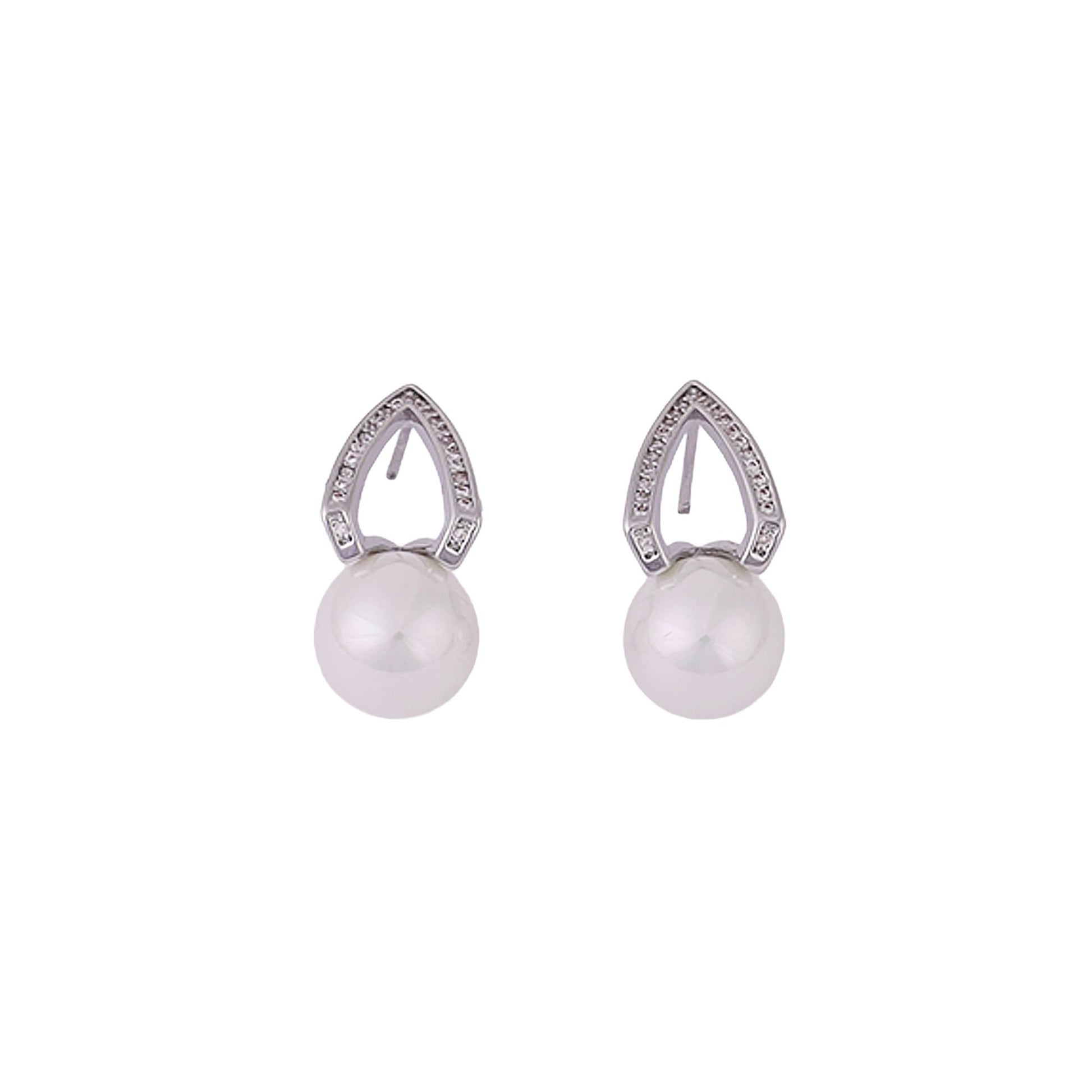 Saloni Fashion Jewellery Elegant Oval Shape Pearl Silver Plated Stud Earring For Women