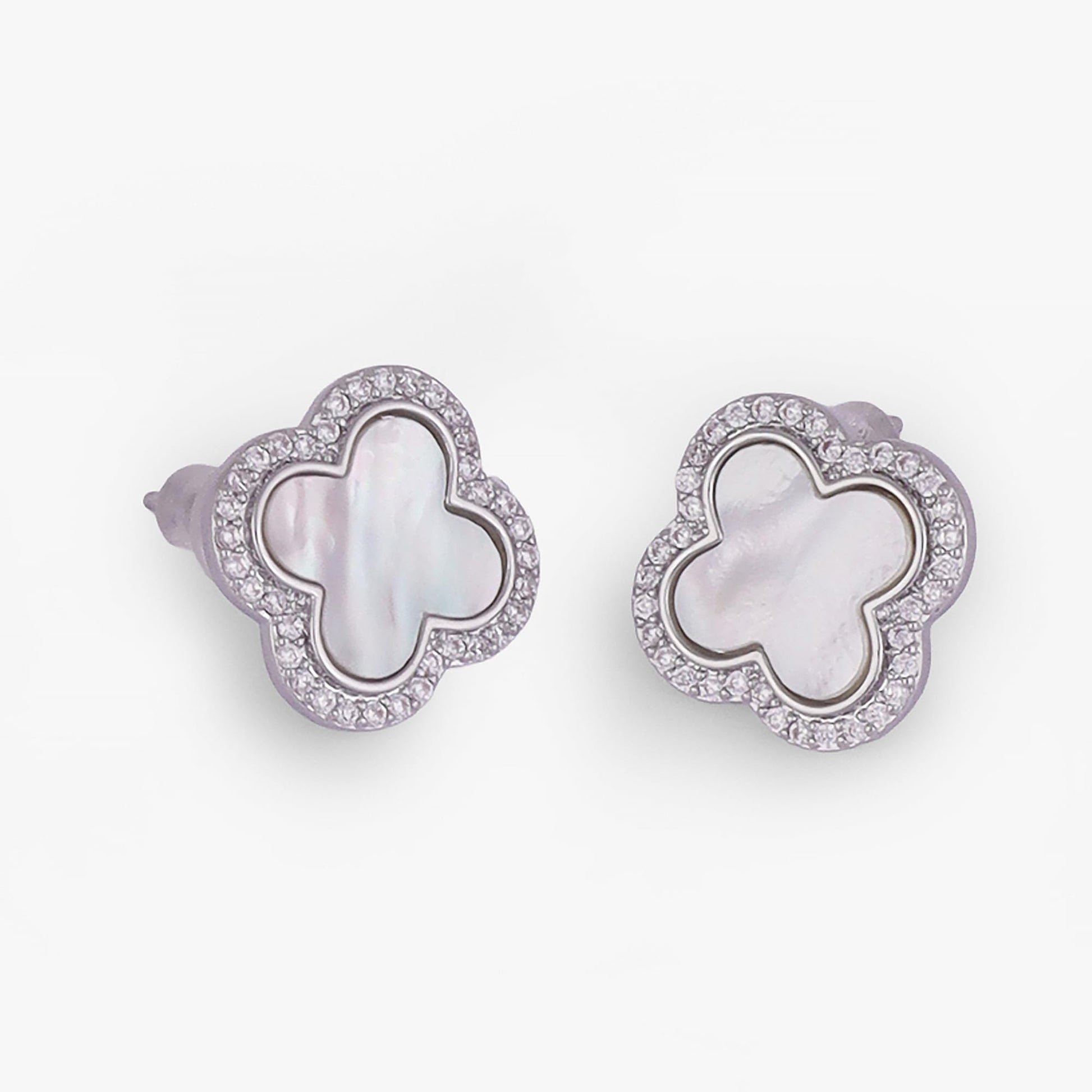 Saloni Fashion Jewellery Western Style Leaf Design Silver Plated Stud Earring For Women