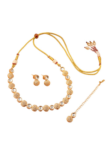 Saloni Fashion Jewellery Lavish Round Shape White Kundan Stone Gold Plated Choker Brass Necklace With Maang Tikka For Women and Girls