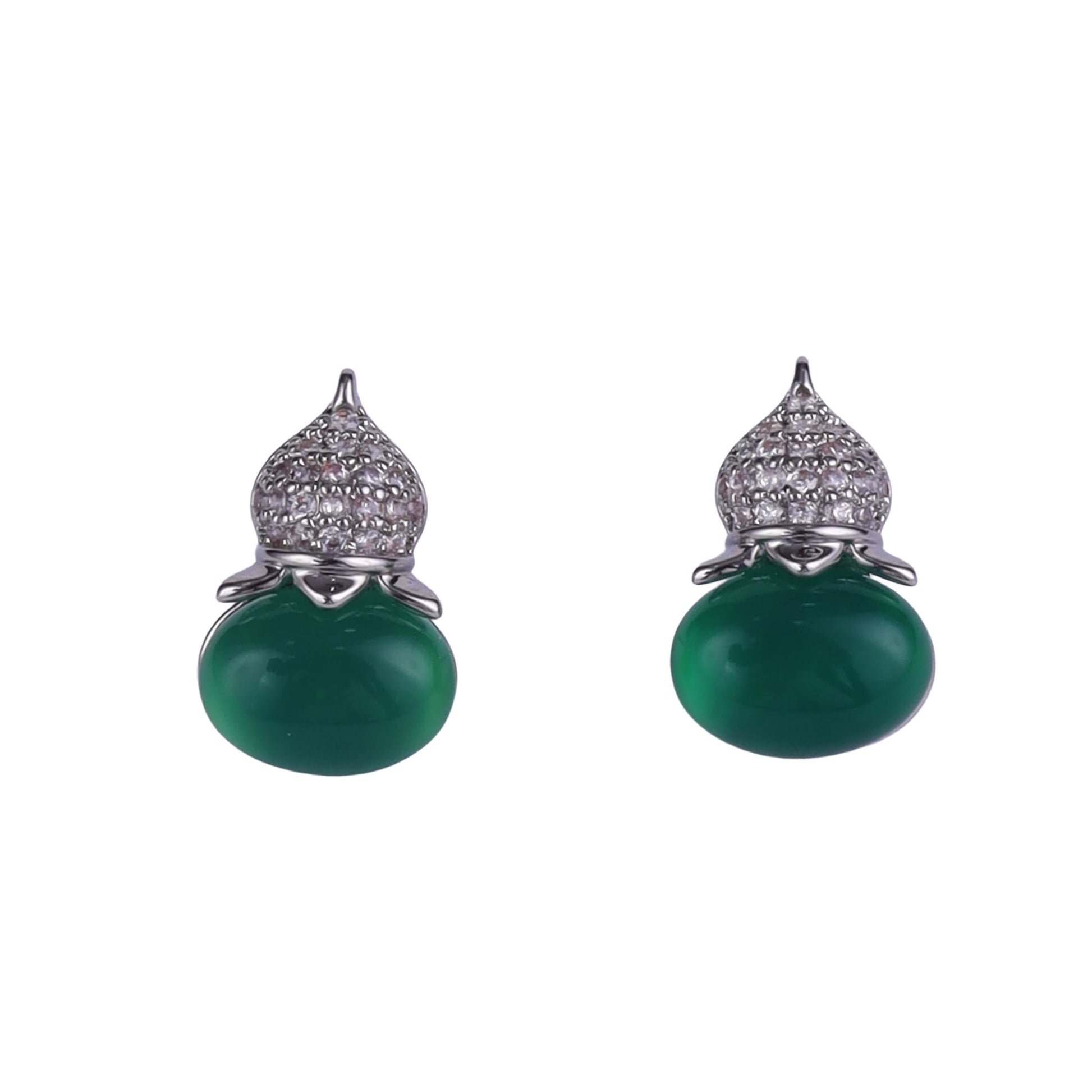 Saloni Fashion Jewellery Stylish Oval Shape Silver Plated Stud Earring For Women