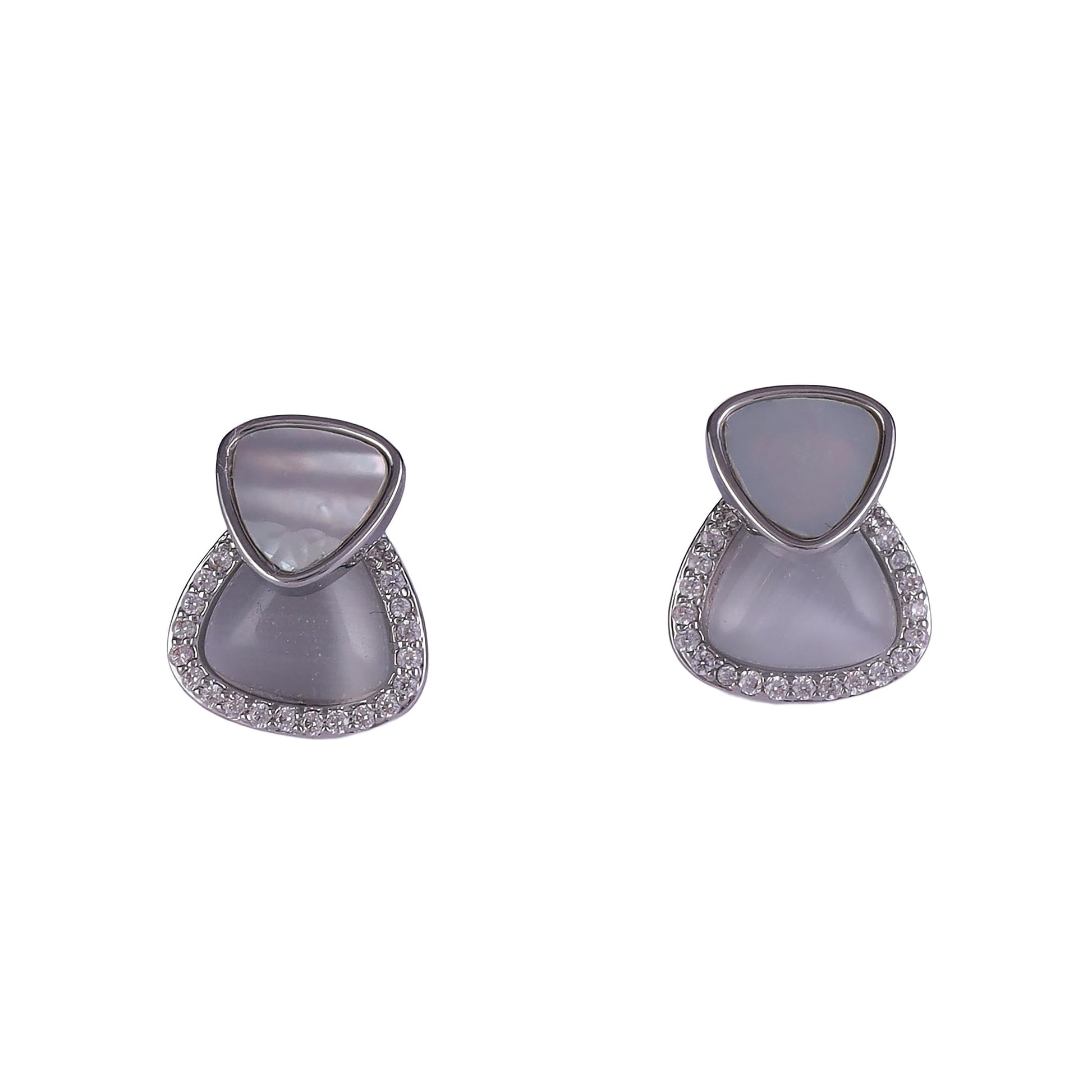 Saloni Fashion Jewellery Fine Oval Shape Silver Plated Stud Earring For Women
