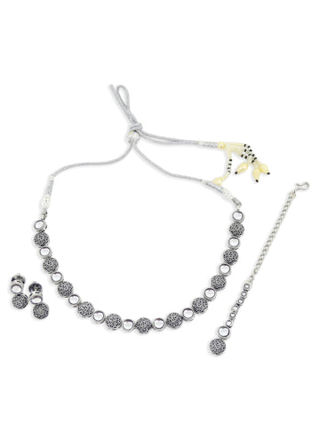Saloni Fashion Jewellery Modern Round Shape White Kundan Stone Silver Plated Choker Brass Necklace With Maang Tikka For Women and Girls