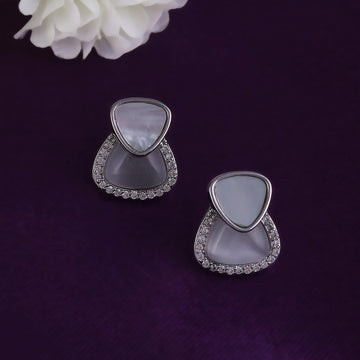 Saloni Fashion Jewellery Fine Oval Shape Silver Plated Stud Earring For Women