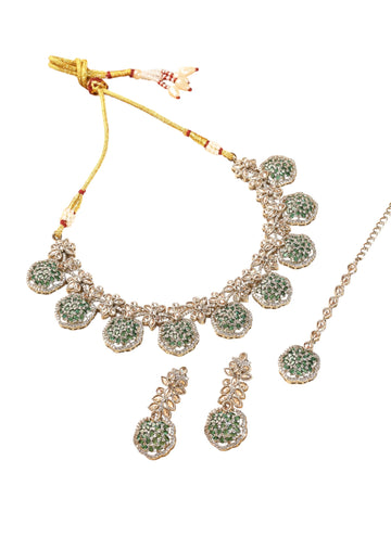 Saloni Fashion Jewellery Luxurious Flower Design Green Kundan Stone Antique Gold Plated Brass Choker Necklace Set with Maang Tikka For Women and Girls