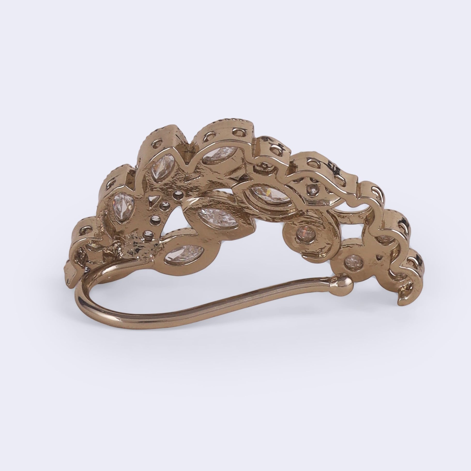 Saloni Fashion Jewellery Traditional Leaf Shape Gold Plated Nosepin (Nathiya) For Women