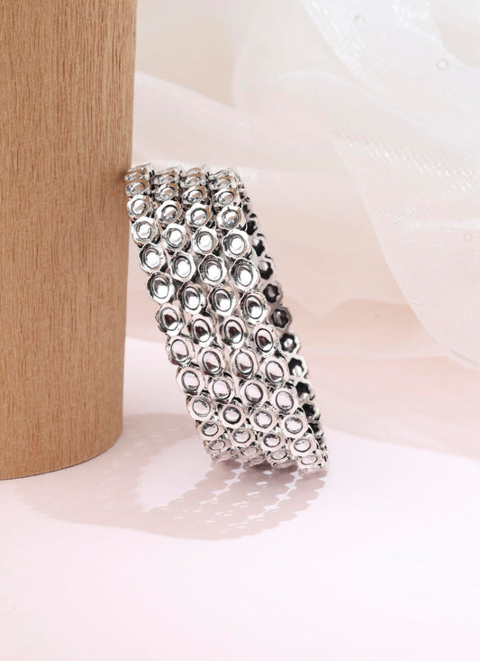 Saloni Fashion Jewellery Modern Round Shape White Kundan Stone Silver Plated Set Of 4 Bangle Set For Women and Girls