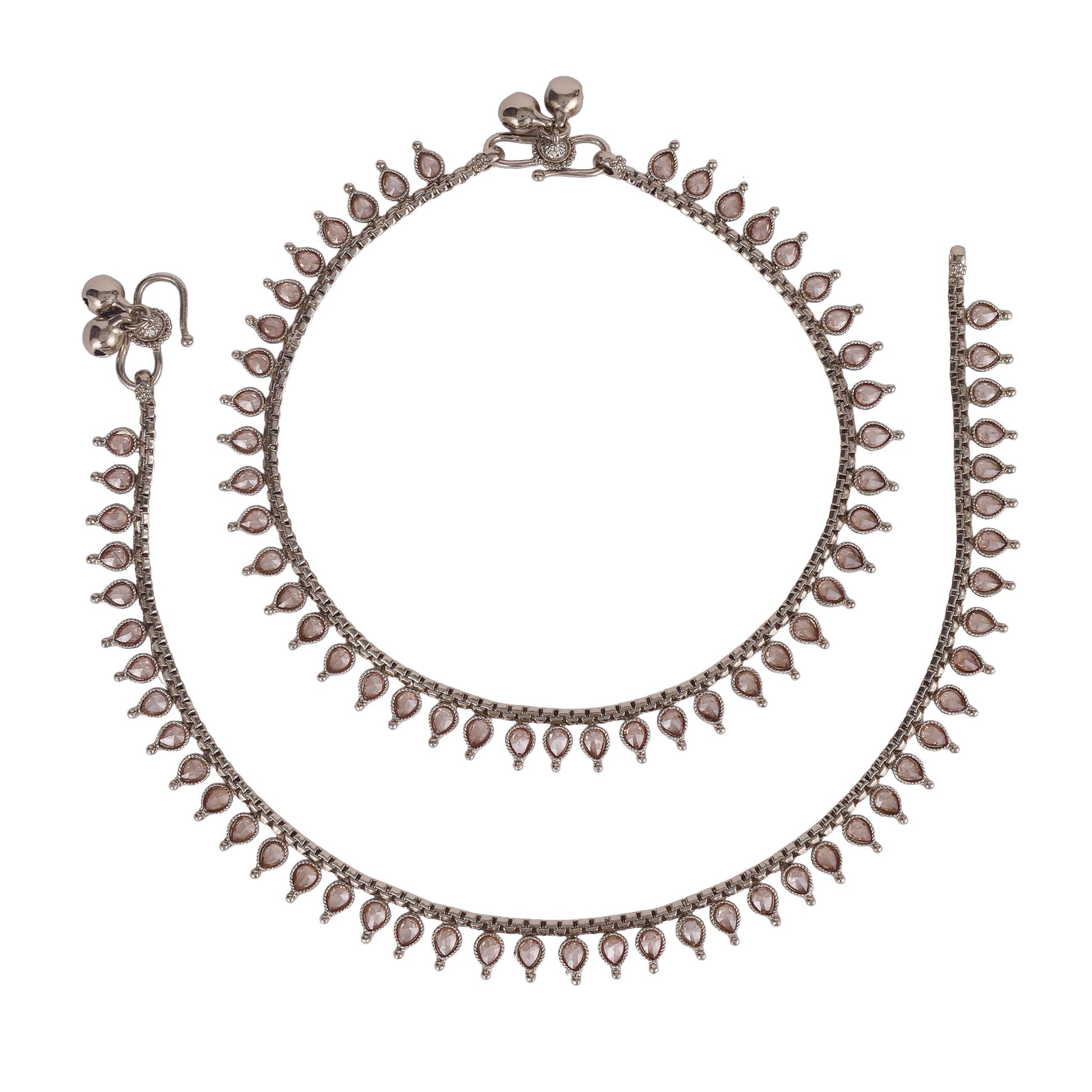Saloni Fashion Jewellery Traditional Incredible Oval Shape Gold Plated Set of 2 Anklet(Payal) For Women