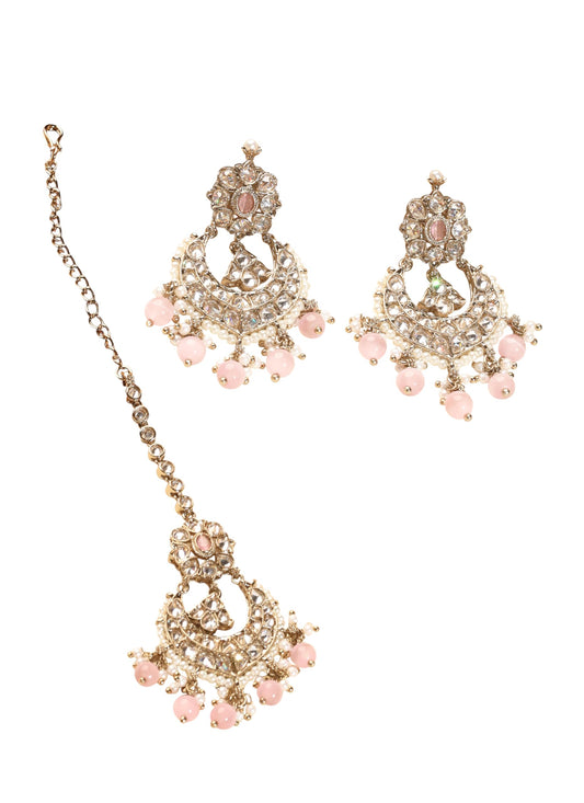 Saloni Fashion Jewellery Fabulous Chandelier Shape and Pink Pearl Brown Kundan Stone Antique Gold Plated Brass Chandelier Earring With Maang Tikka For Women and Girls