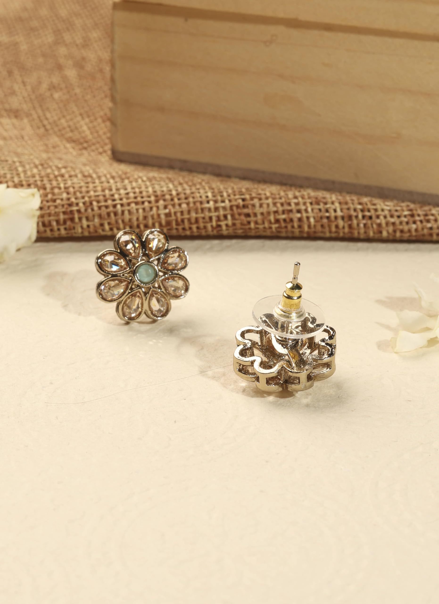 Saloni Fashion Jewellery Smooth Flower Design Brown Kundan Stone Antique Gold Plated Stud Earring For Women and Girls