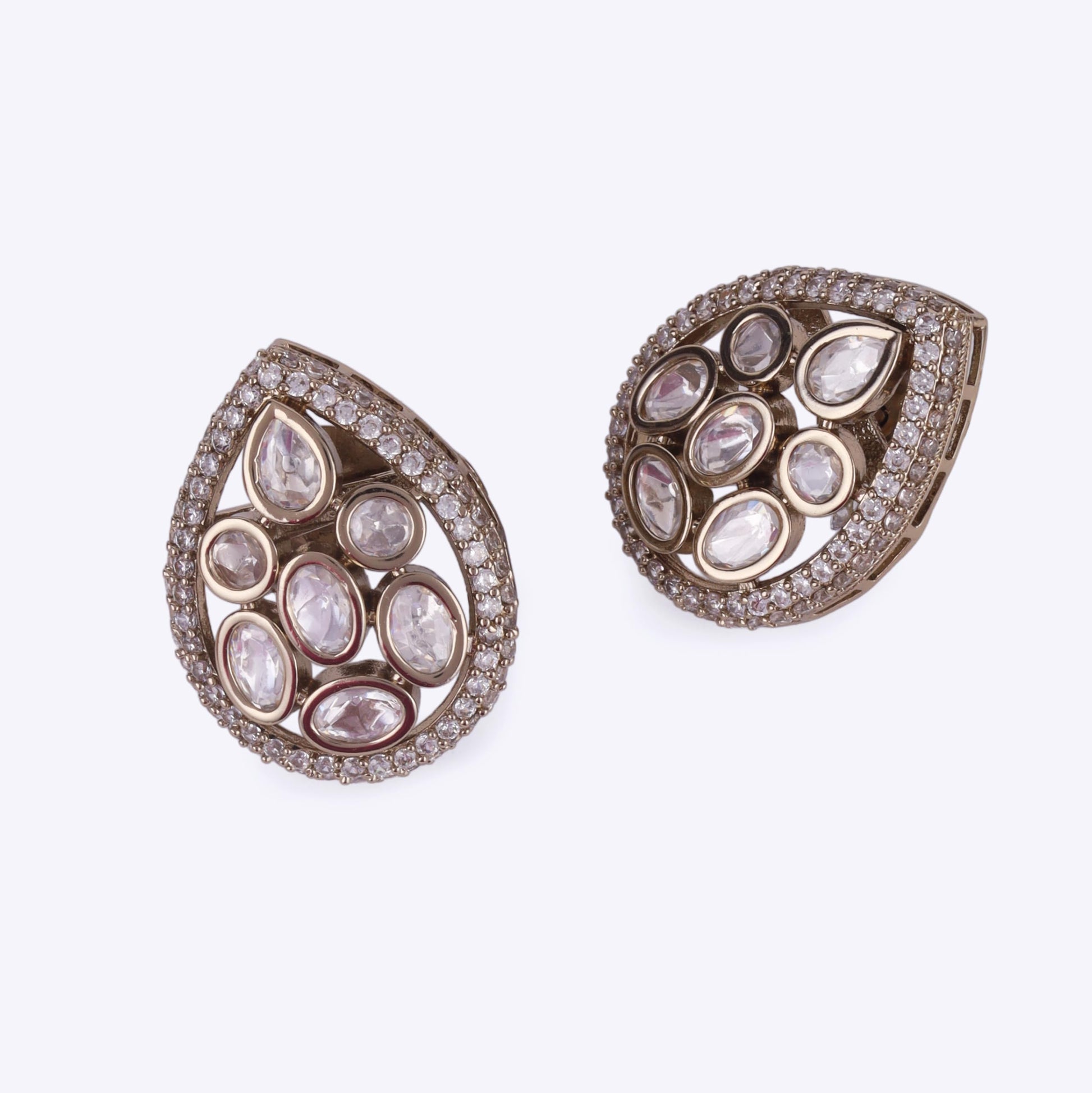 Saloni Fashion Jewellery Youthful Oval Shape Gold Plated Drop Earring For Women and Girls
