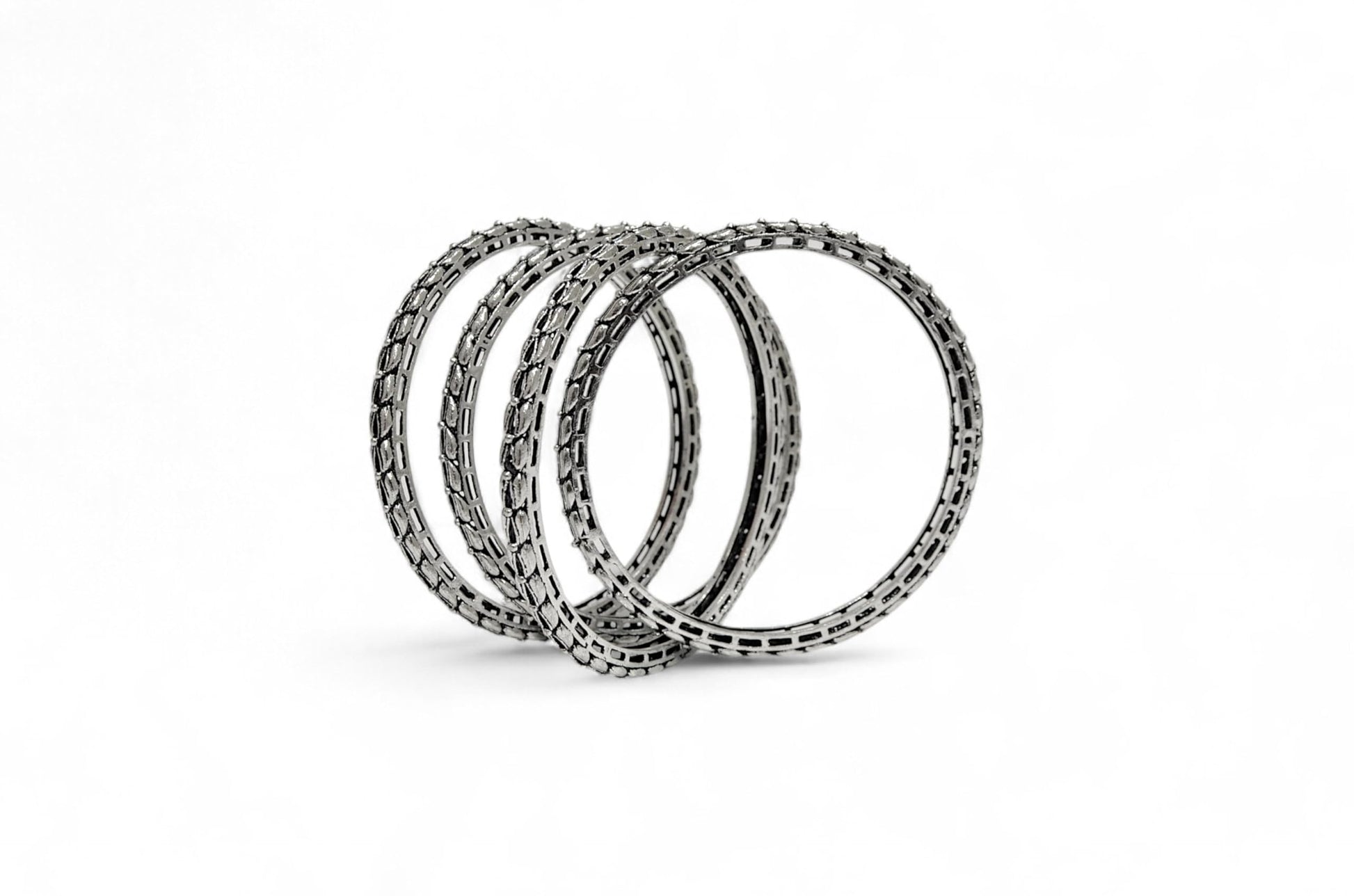 Saloni Fashion Jewellery Stylish Box Chain Oxidised Silver Plated Set of 4 Bangle For Women and Girls