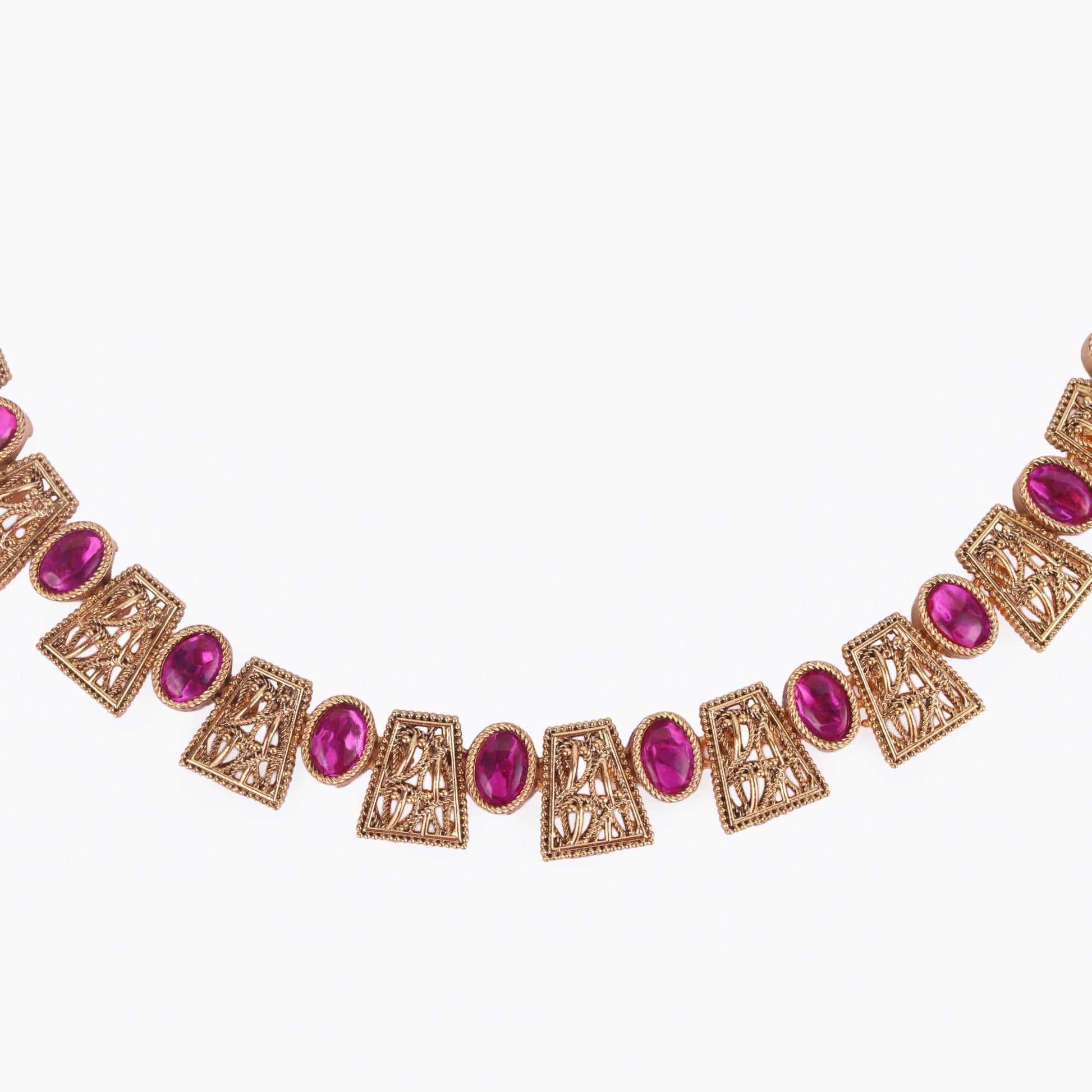 Saloni Fashion Jewellery Ethnic Rajwadi Gold Plated Choker Necklace Set With Maangtikka For Women and Girls