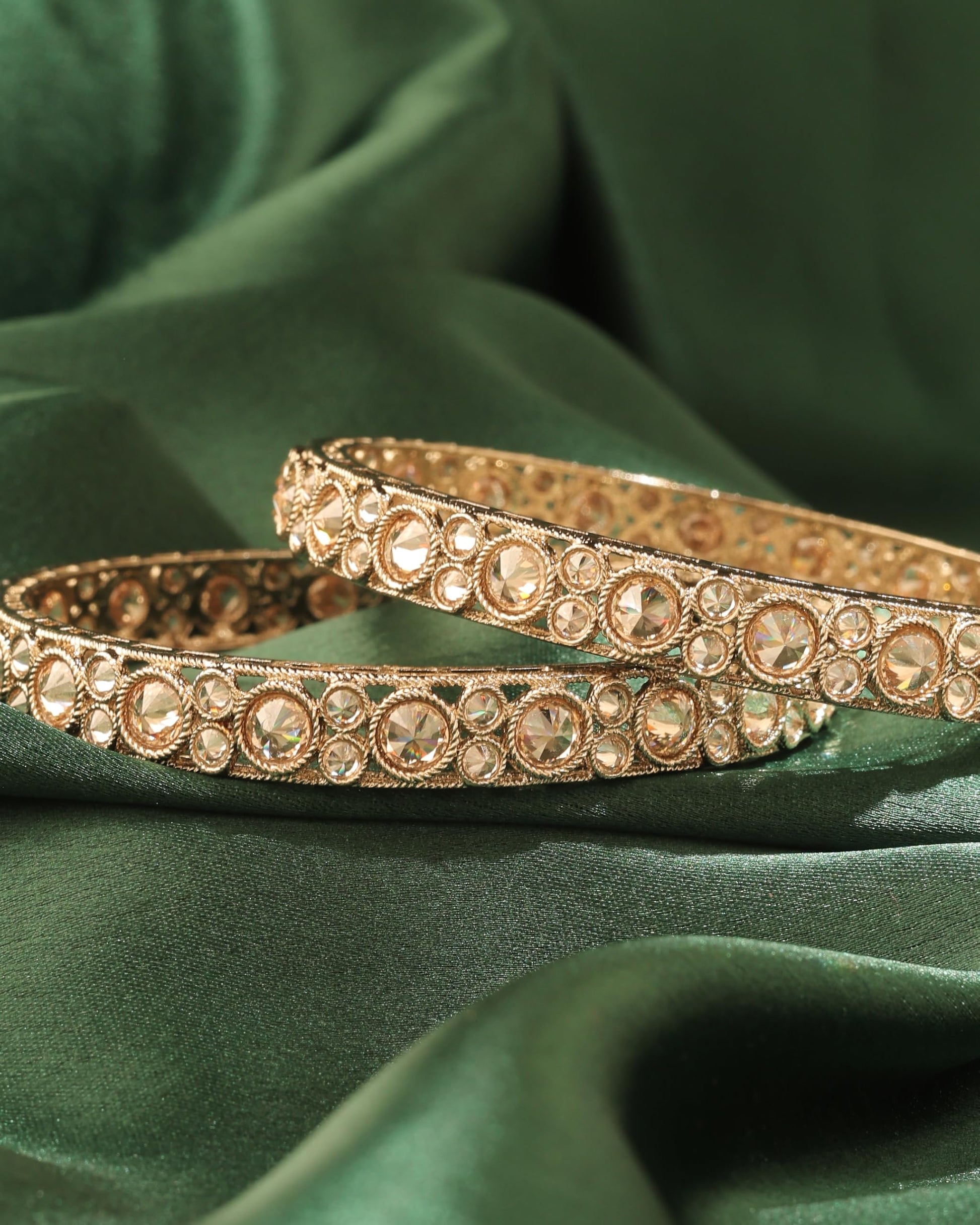 Saloni Fashion Jewellery Royal Round Shape Antique Gold Plated Brown Uncut Kundan Stone Set Of 2 Bangle Set For Women and Girls