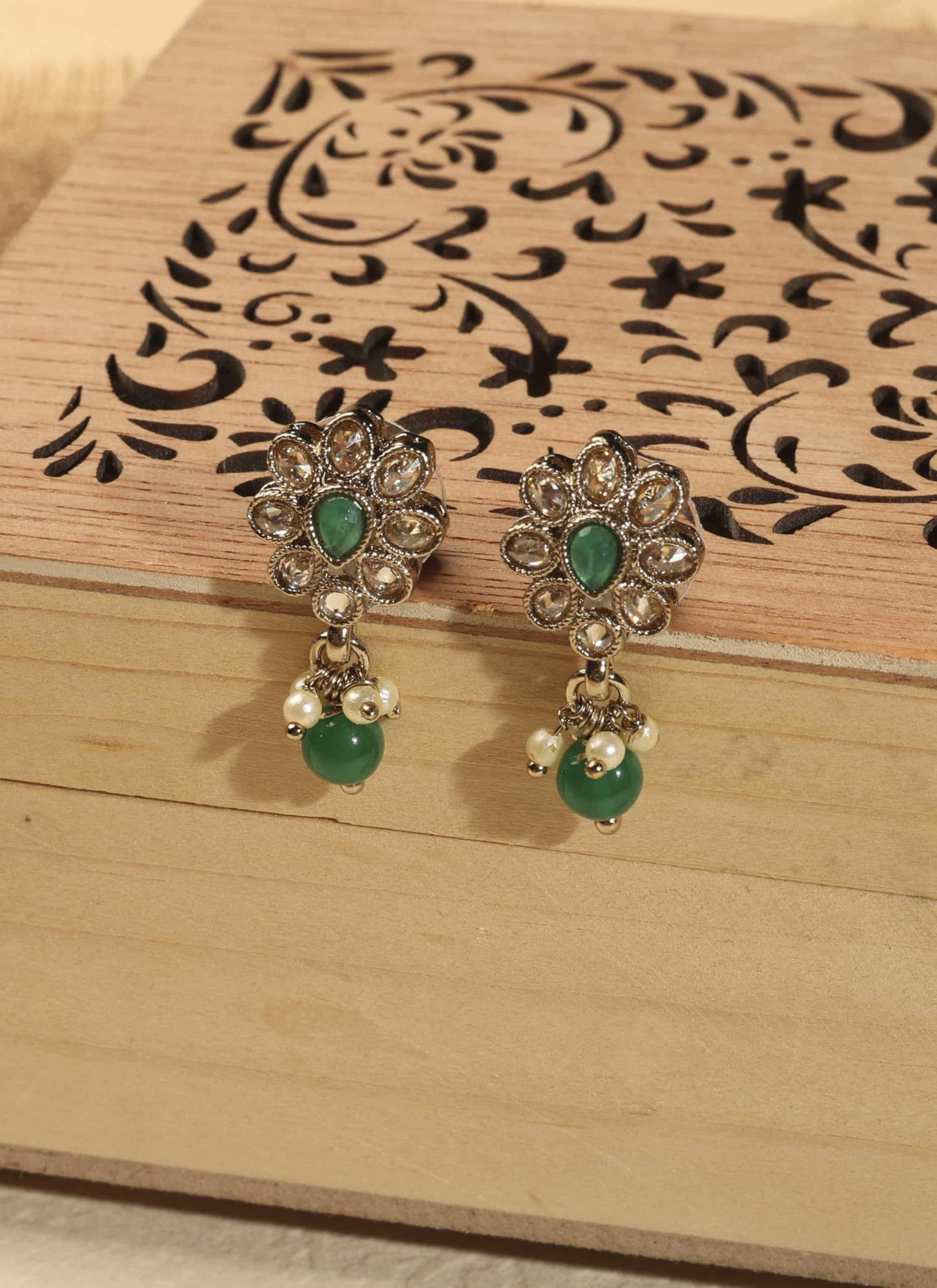 Saloni Fashion Jewellery Modish Flower Design and Circle Green Kundan Stone Antique Gold Plated Dangle Earring For Women and Girls