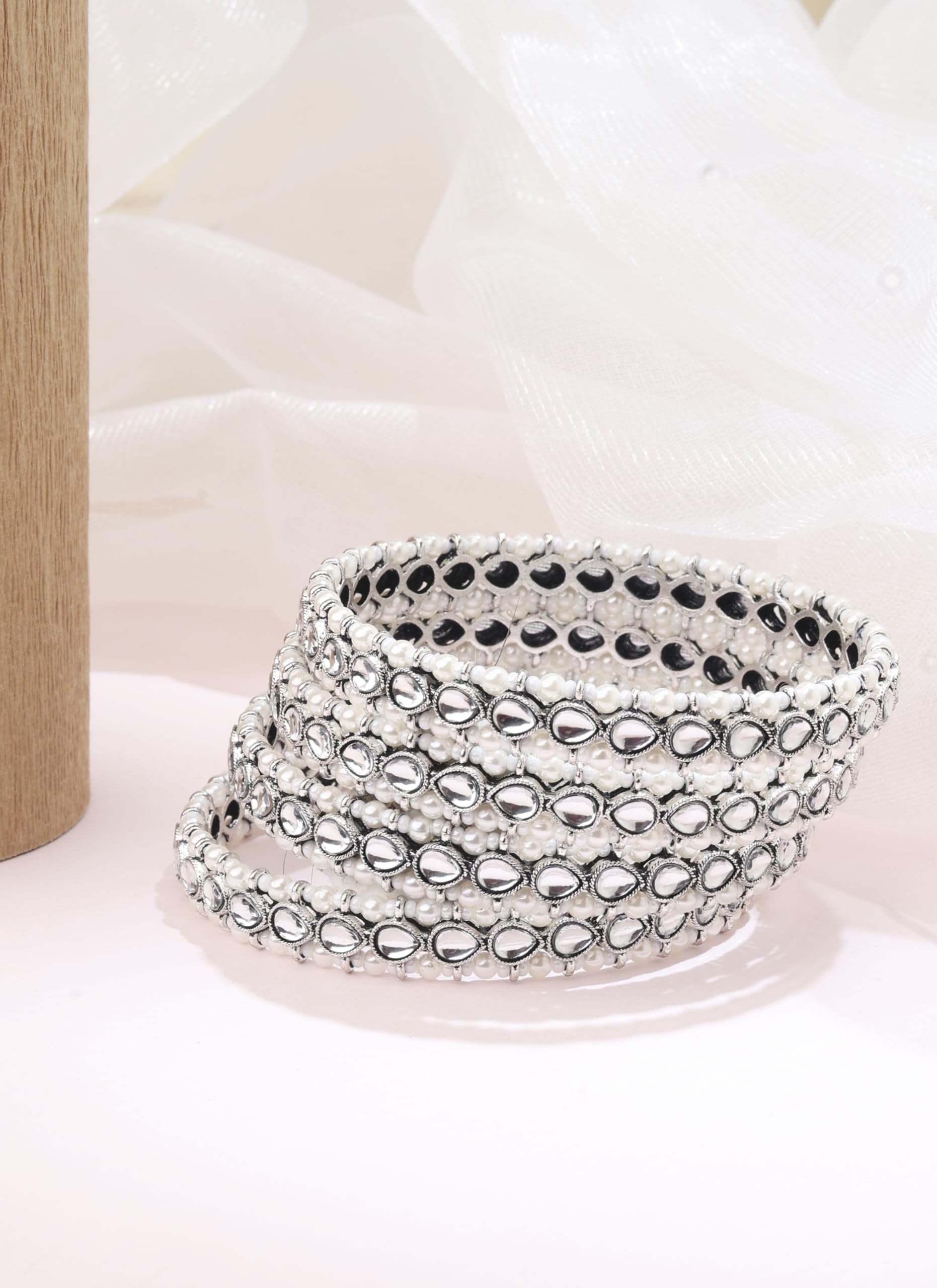 Saloni Fashion Jewellery Lovely Oval Shape White Kundan Stone Silver Plated Set Of 4 Bangle Set For Women and Girls