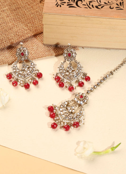 Saloni Fashion Jewellery Fashionable Chandelier Shape and Red Pearl Brown Kundan Stone Antique Gold Plated Brass Chandelier Earring With Maang Tikka For Women and Girls