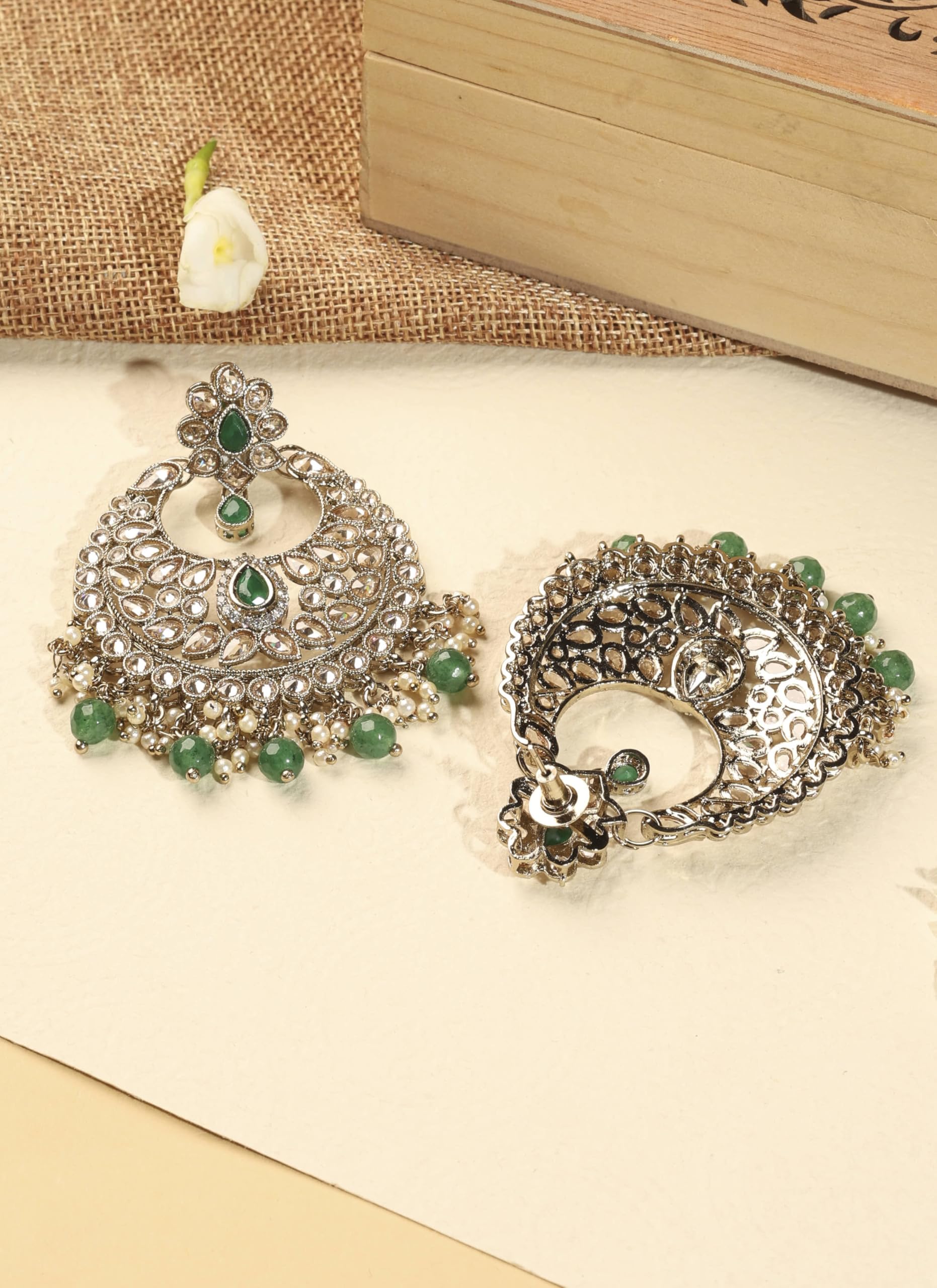 Saloni Fashion Jewellery Stylish Chandelier Shape Green Kundan Stone Antique Gold Plated Chandelier Earring For Women and Girls