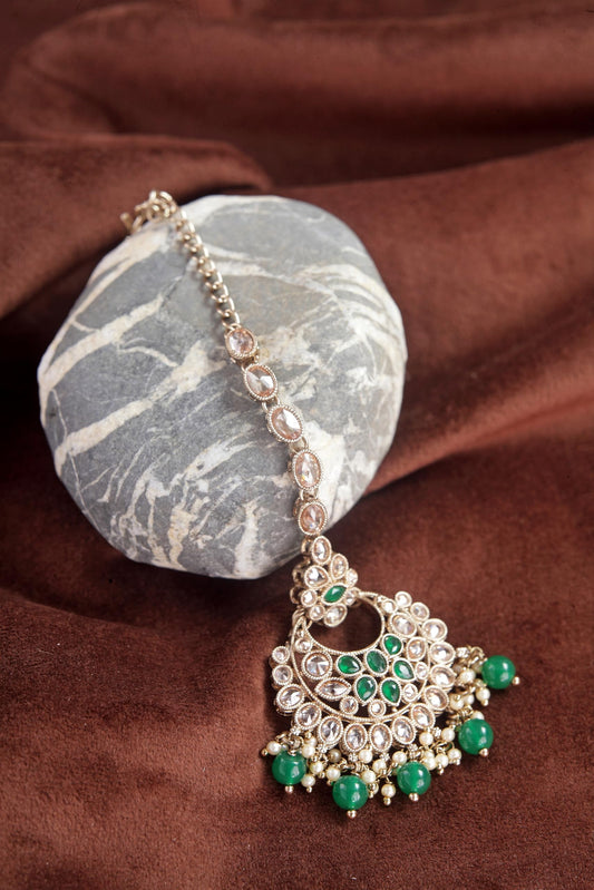 Saloni Fashion Jewellery Good-looking Chandelier Shape Mother of Pearl Green Uncut Kundan Stone Antique Gold Plated Maang Tikka For Women and Girls