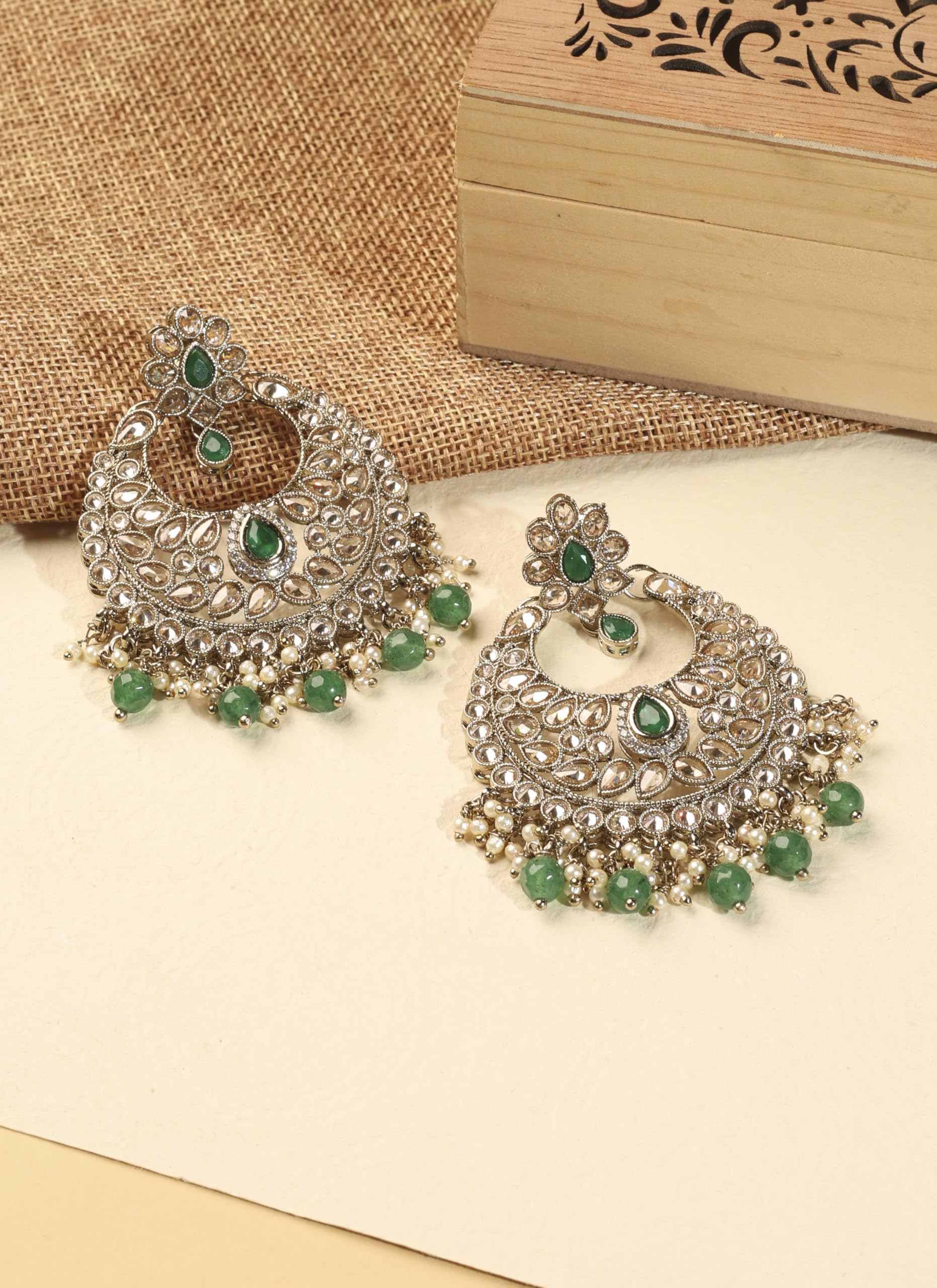 Saloni Fashion Jewellery Stylish Chandelier Shape Green Kundan Stone Antique Gold Plated Chandelier Earring For Women and Girls