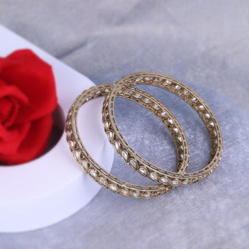 Saloni Fashion Jewellery Fabulous Oval Shape Stone Antique Gold Plated Set Of 2 Bangles For Women