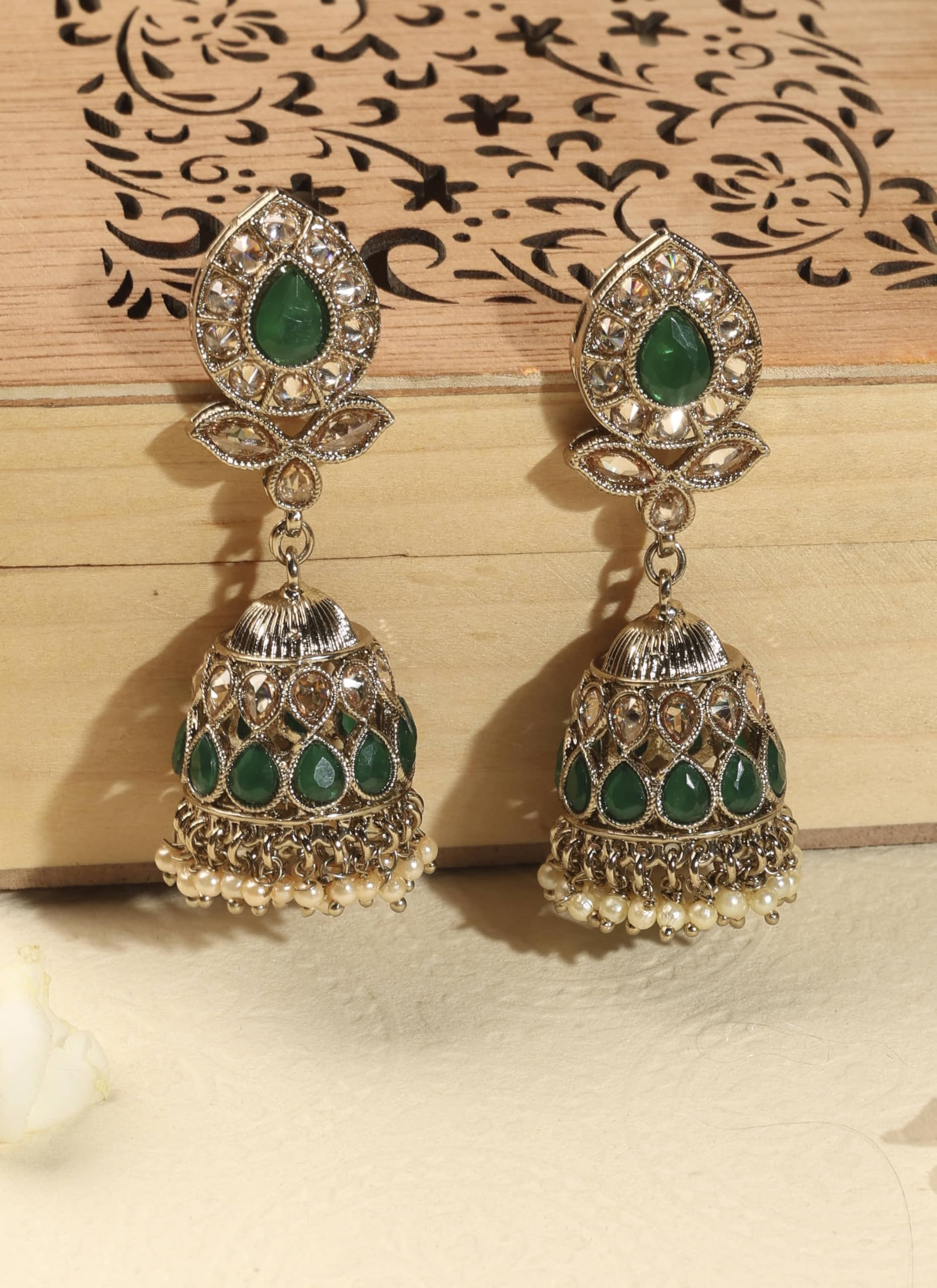 Saloni Fashion Jewellery Creative Leaf and Oval Shape Green Kundan Stone Antique Gold Plated Jhumki Earring With Maang Tikka For Women and Girls