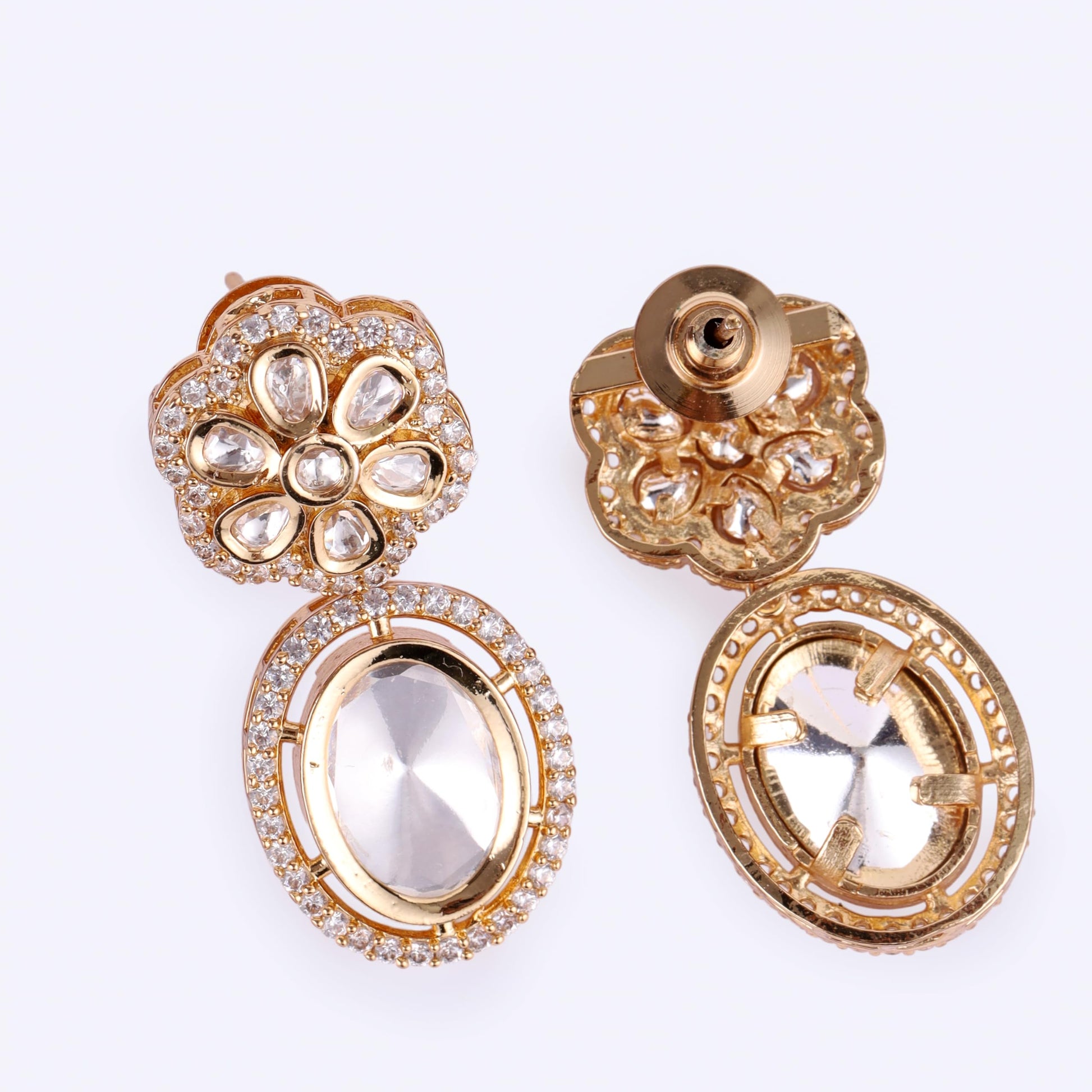 Saloni Fashion Jewellery Charming Flower and Circle Shape Uncut Kundan Stone 18 KT Gold Plated Brass Choker Necklace Set For Women and Girls