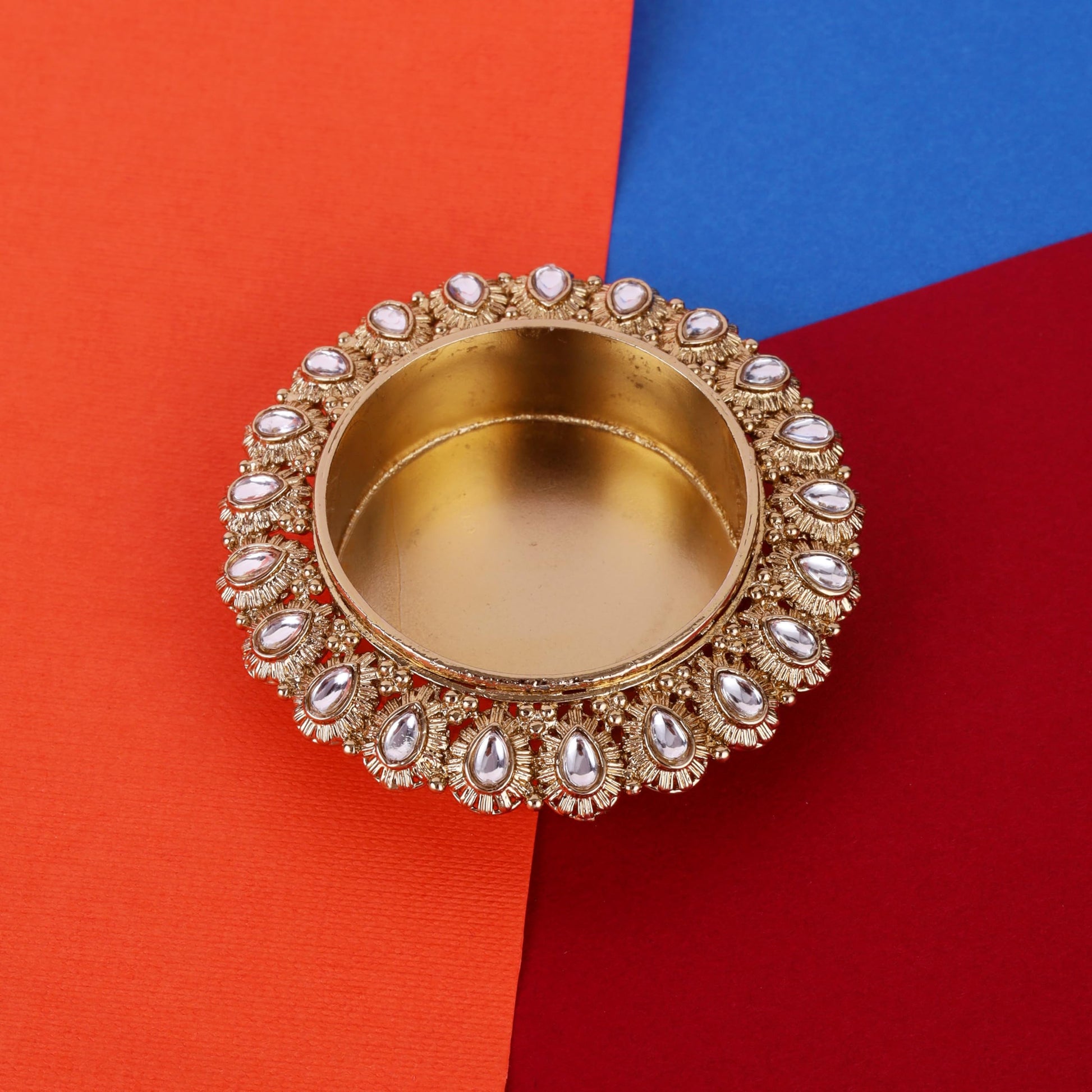 Saloni Fashion Jewellery Traditional Creative Round and Oval Shape Brass Gold Plated Festival Decorative Deep / Diya