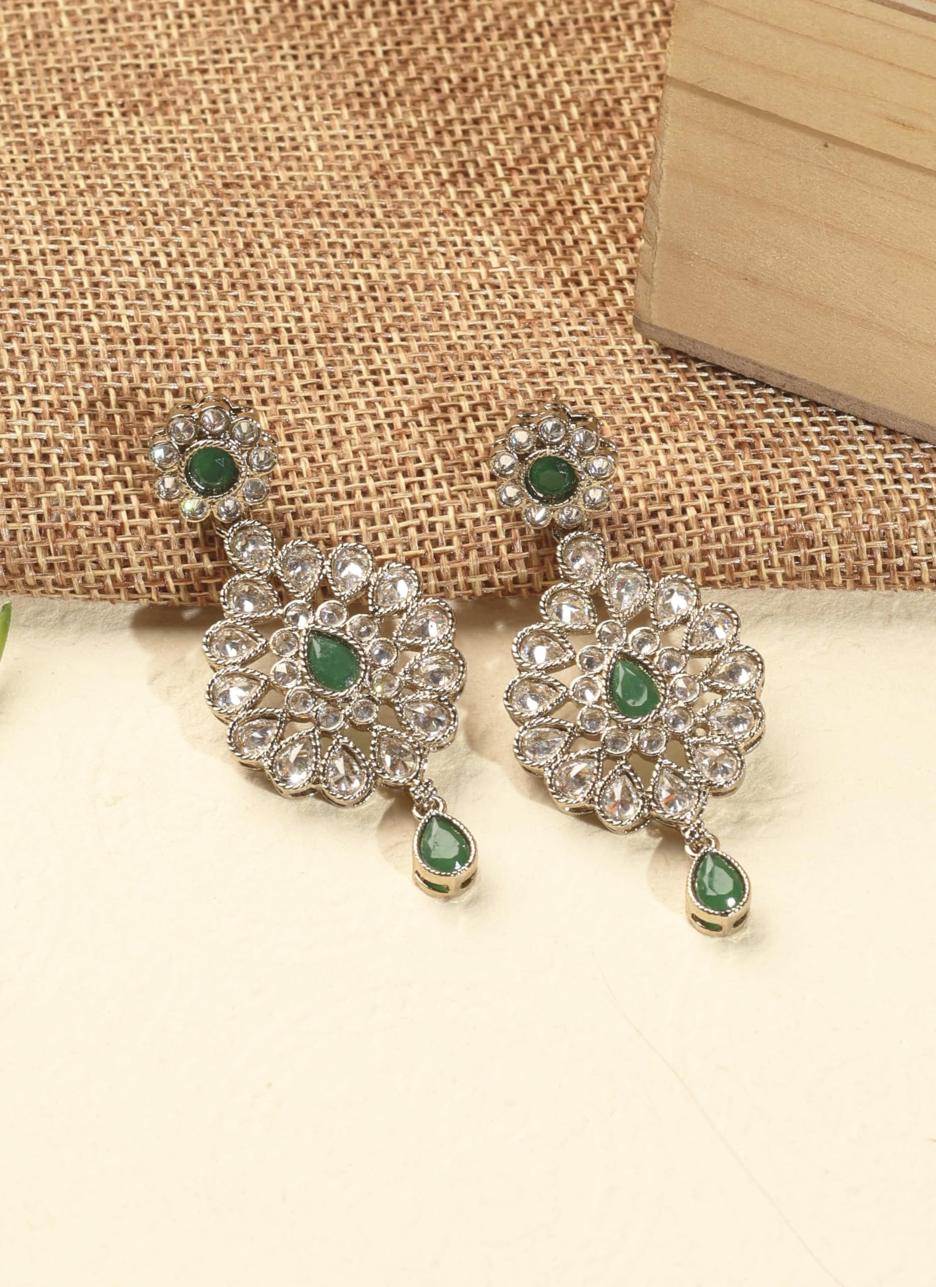 Saloni Fashion Jewellery Flowing Round and Flower Shape Green Kundan Stone Antique Gold Plated Brass Dangle Earring With Maang Tikka For Women and Girls