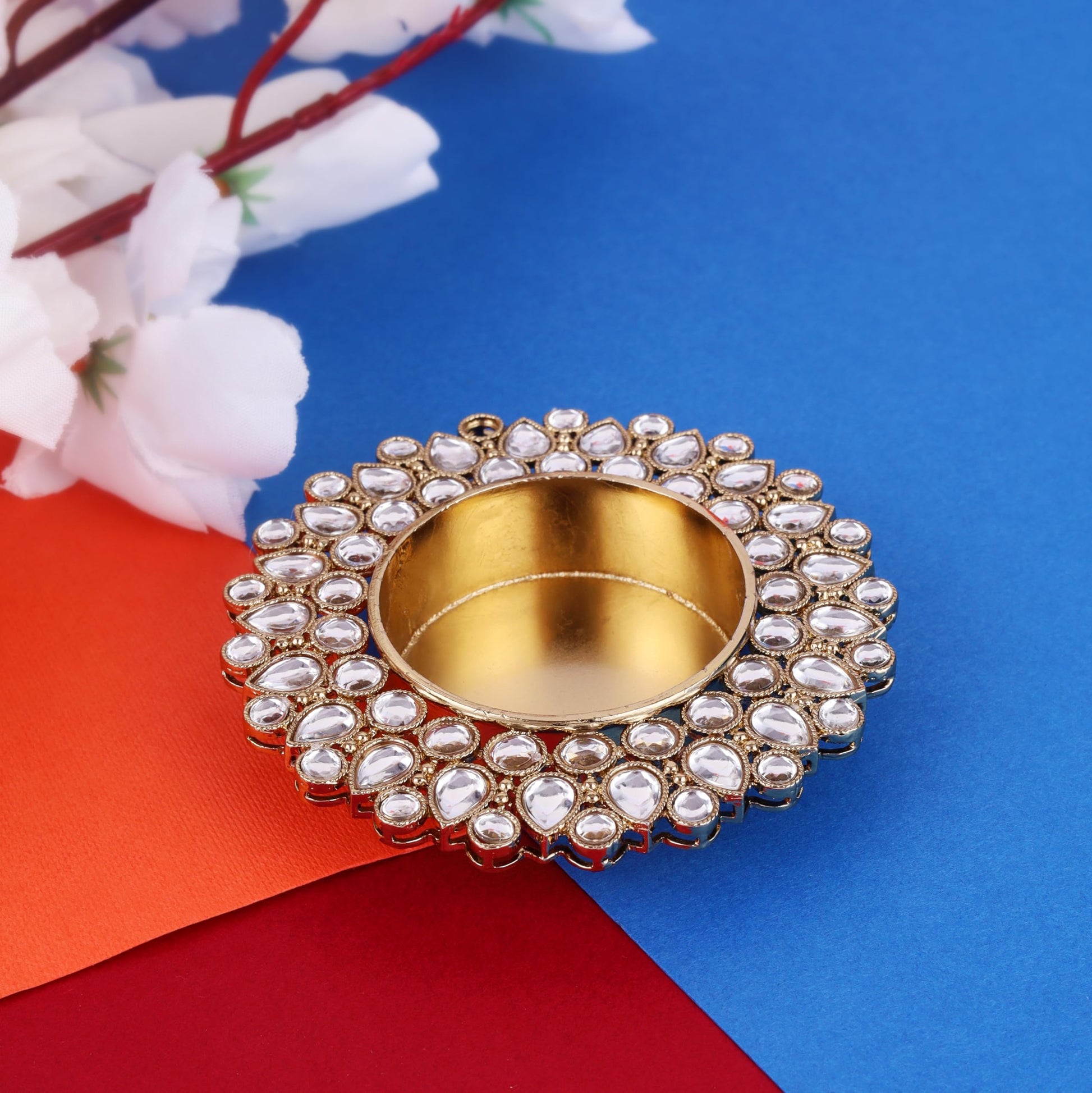 Saloni Fashion Jewellery Traditional Dazzling Oval and Round Shape Brass Gold Plated White Stone Festival Decorative Deep / Diya