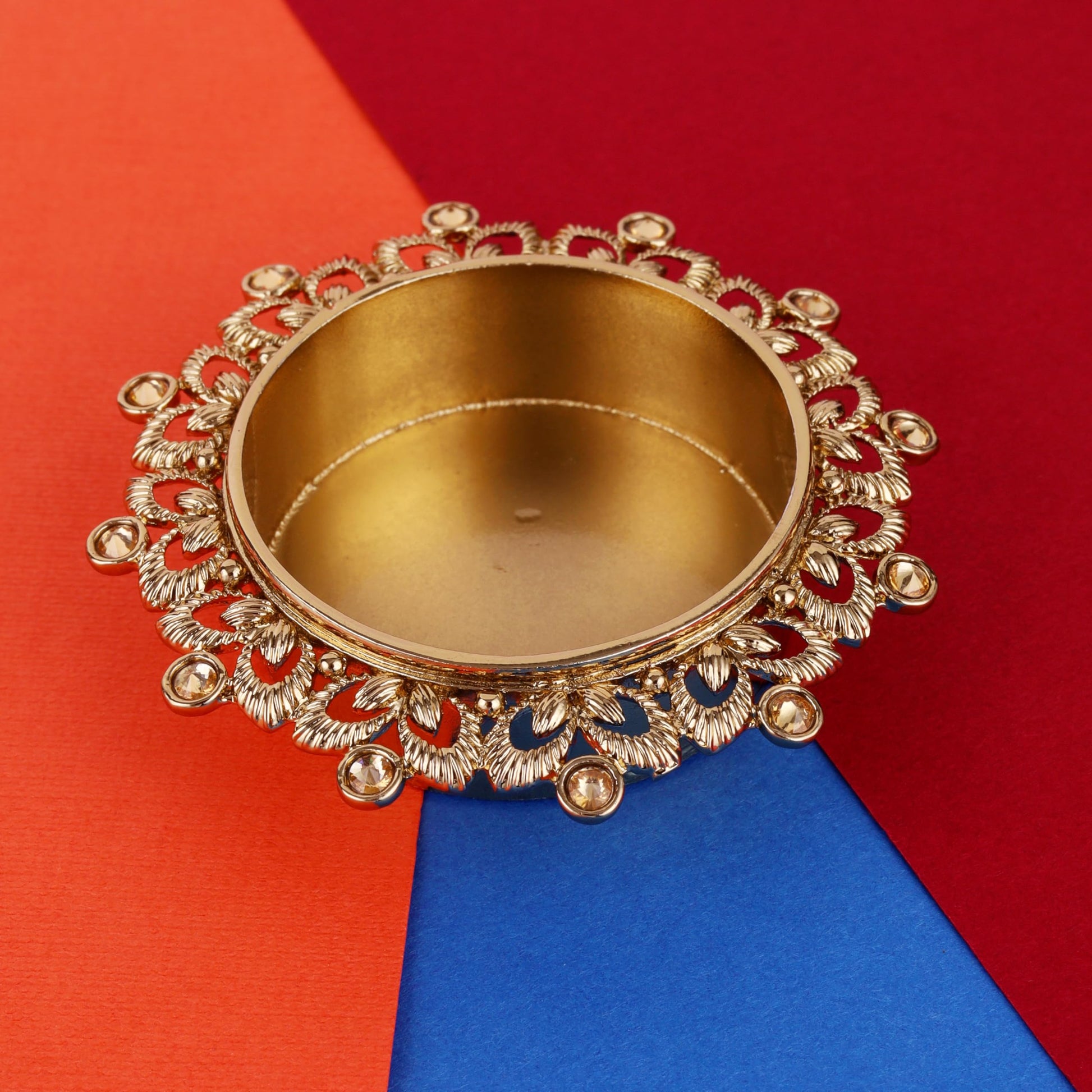 Saloni Fashion Jewellery Traditional Delightful Leaf and Round Shape Brass Gold Plated Brown Stone Festival Decorative Deep / Diya