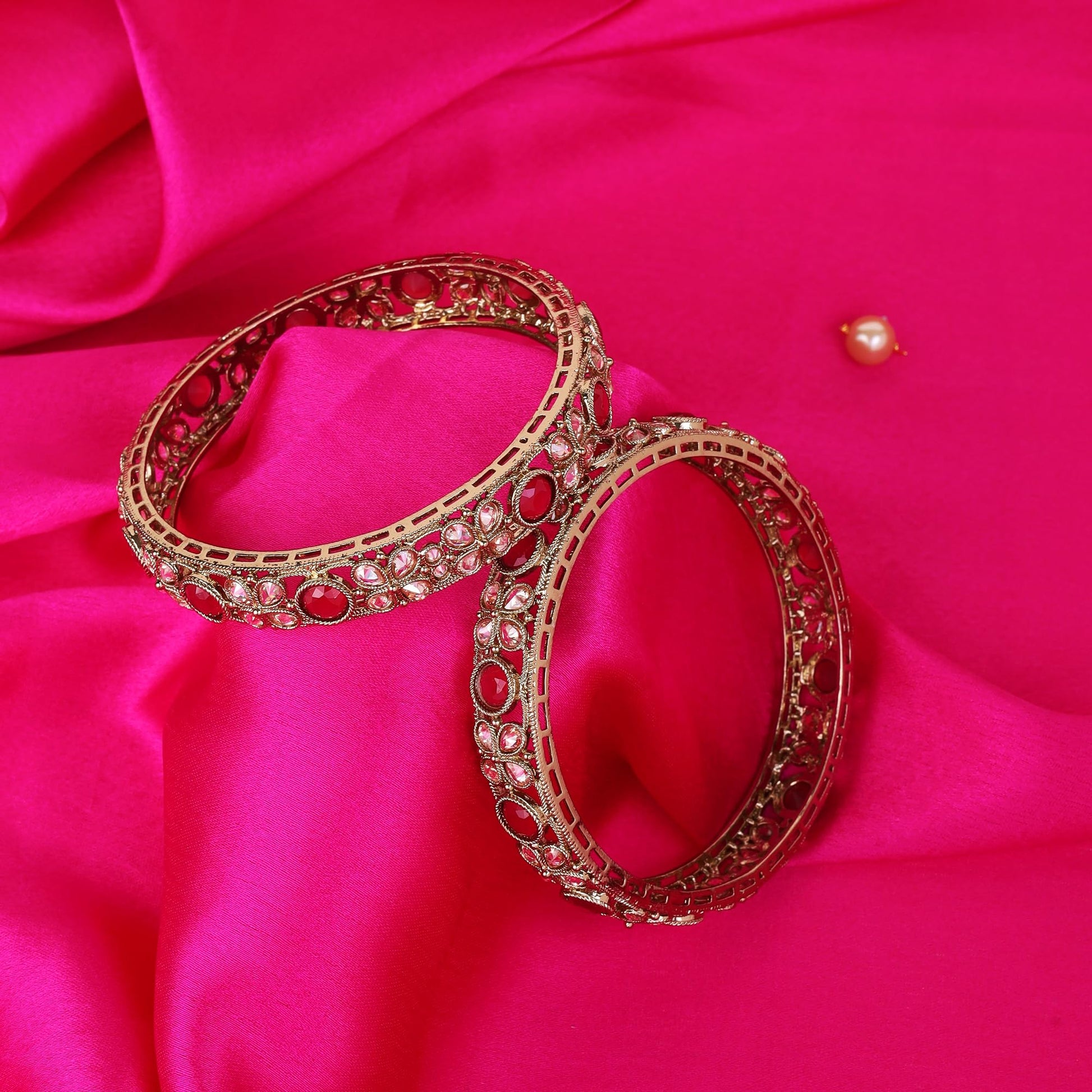 Saloni Fashion Jewellery Graceful Beads Oval Shape Stone Antique Gold Plated Set Of 2 Bangles For Women