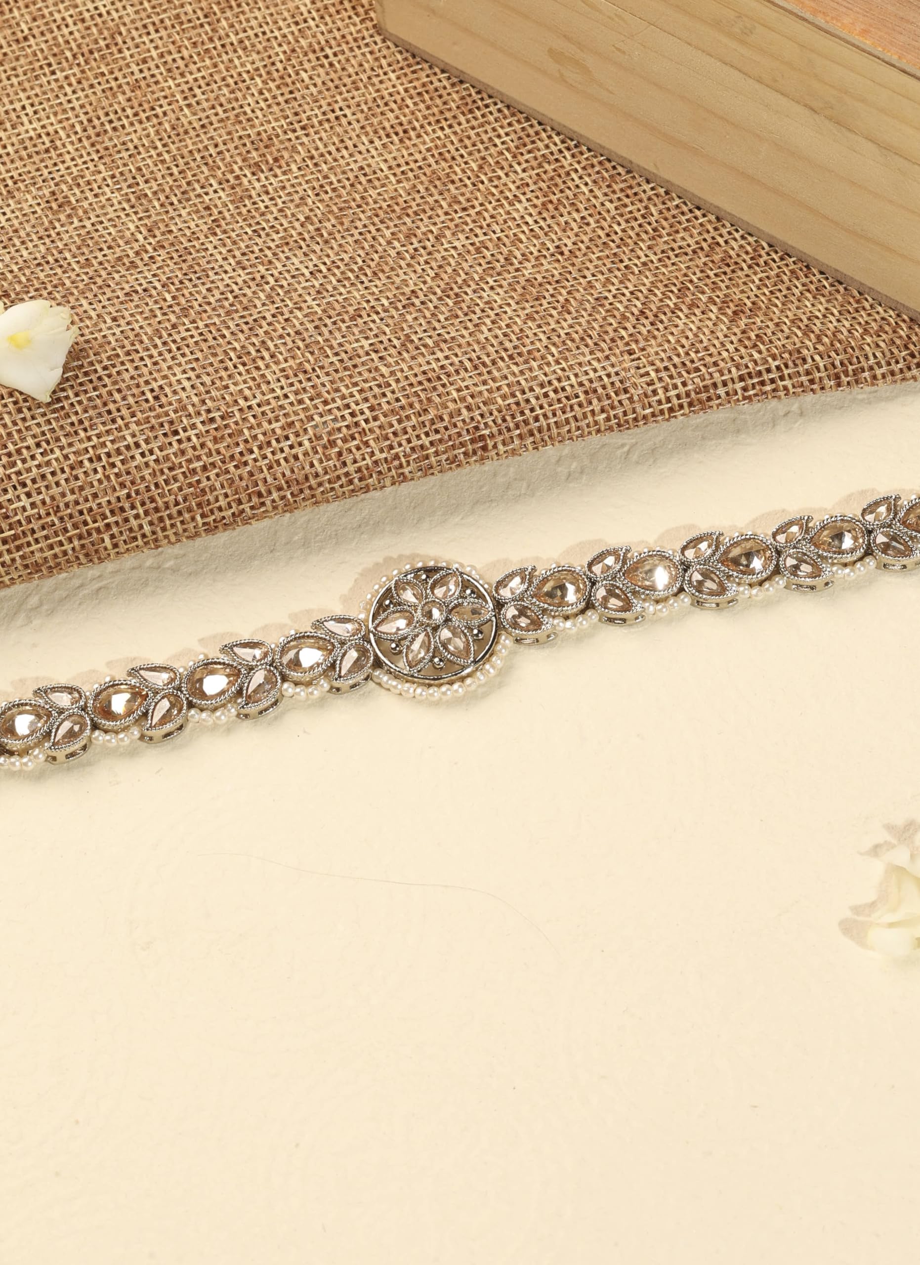 Saloni Fashion Jewellery Attractive Flower Design and Pearl Brown Kundan Stone Antique Gold Plated Mathapatti(Sheeshphool) For Women and Girls