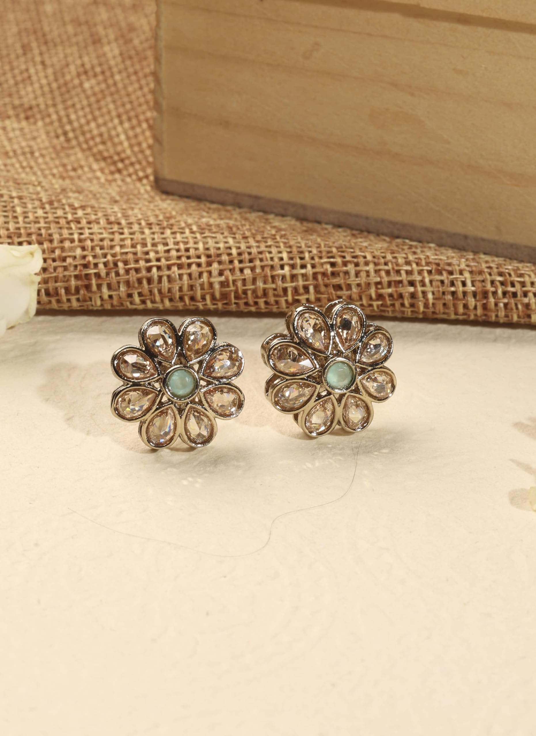 Saloni Fashion Jewellery Smooth Flower Design Brown Kundan Stone Antique Gold Plated Stud Earring For Women and Girls