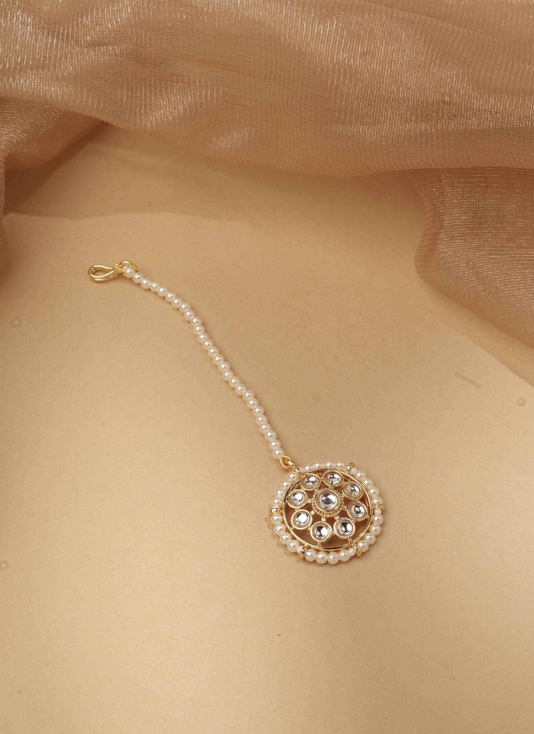 Saloni Fashion Jewellery Creative Flower and Round Shape White Kundan Pearl Gold Plated Choker Necklace With Maang Tikka For Women and Girls
