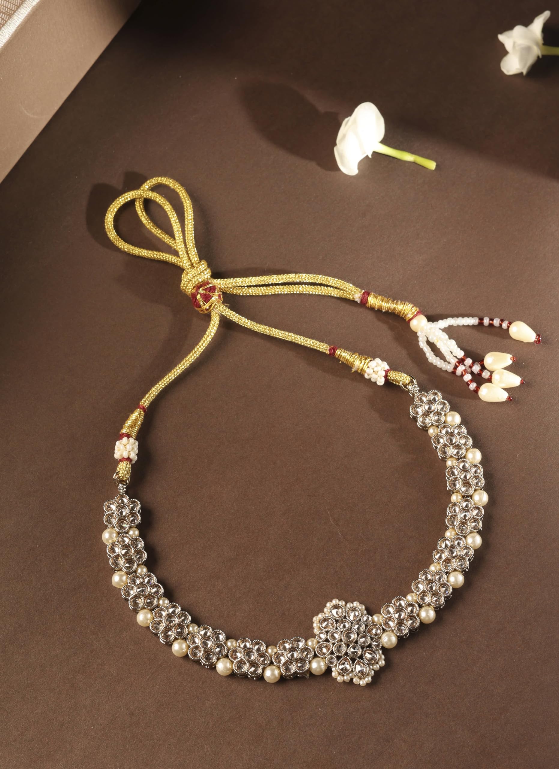 Saloni Fashion Jewellery Trendy Flower Shape Pearl Brown Kundan Stone Antique Gold Plated Choker Necklace Set with Maang Tikka For Women and Girls