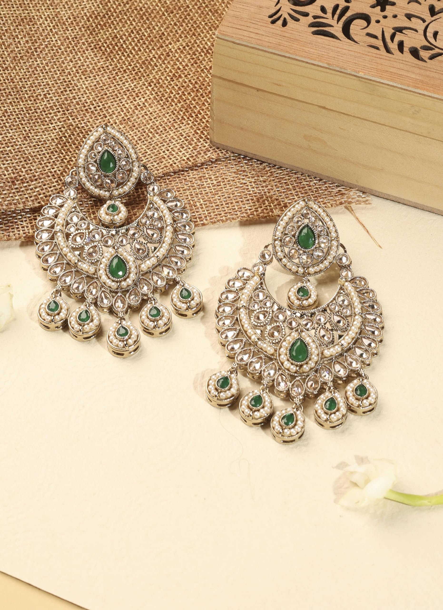 Saloni Fashion Jewellery Modern Chandelier Shape and Pearl Green Kundan Stone Antique Gold Plated Chandelier Earring For Women and Girls