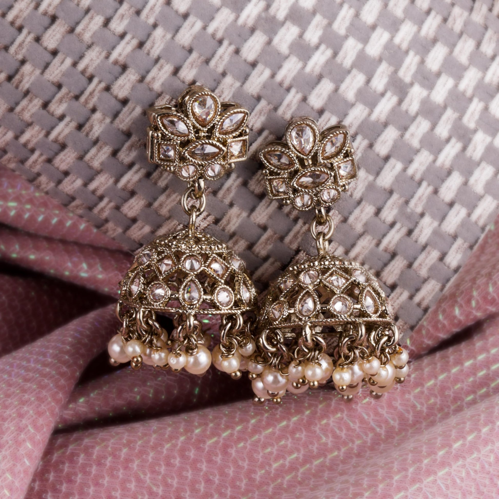 Saloni Fashion Jewellery Classy Flower Design Brown Uncut Kundan Stone Antique Gold Plated Jhumki Earring For Women and Girls