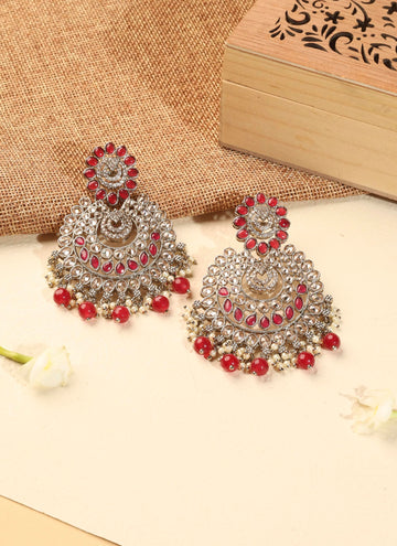Saloni Fashion Jewellery Lovely Chandelier and Circle Shape Red Kundan Stone Antique Gold Plated Chandelier Earring For Women and Girls