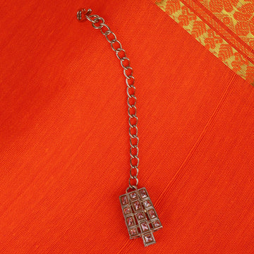 Saloni Fashion Jewellery Good-looking Sqaure Shape Gold Plated Maang Tikka For Women and Girls