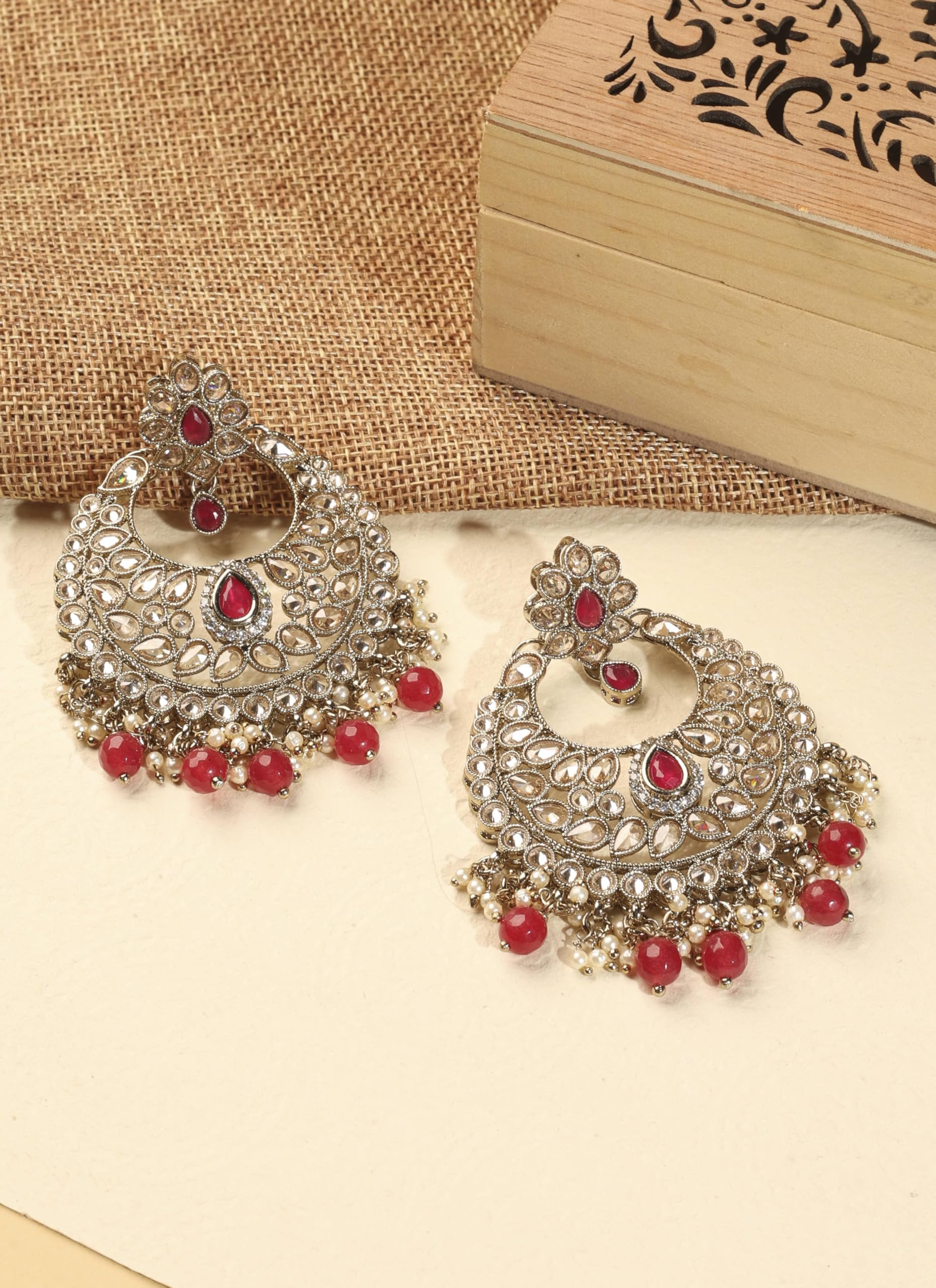 Saloni Fashion Jewellery Superb Chandelier Shape Red Kundan Stone Antique Gold Plated Chandelier Earring For Women and Girls