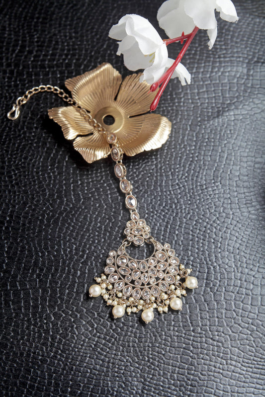 Saloni Fashion Jewellery Glamorous Chandelier Shape Mother of Pearl Brown Uncut Kundan Stone Antique Gold Plated Maang Tikka For Women and Girls