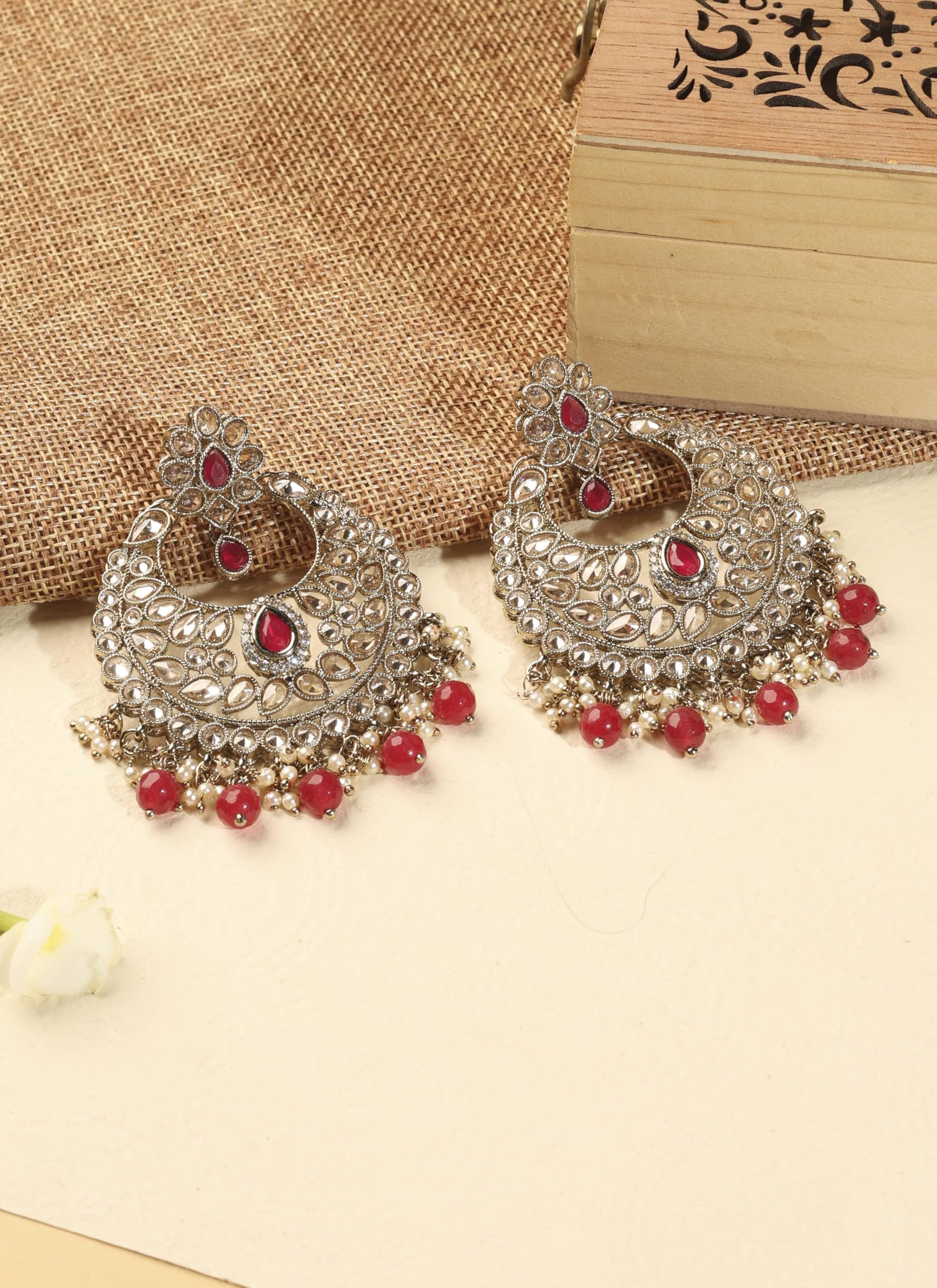 Saloni Fashion Jewellery Superb Chandelier Shape Red Kundan Stone Antique Gold Plated Chandelier Earring For Women and Girls