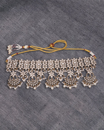 Saloni Fashion Jewellery Splendid Flower Design and Chandelier Shape White Uncut Kundan Stone Antique Gold Plated Brass Choker Necklace Set with Maang Tikkka For Women and Girls