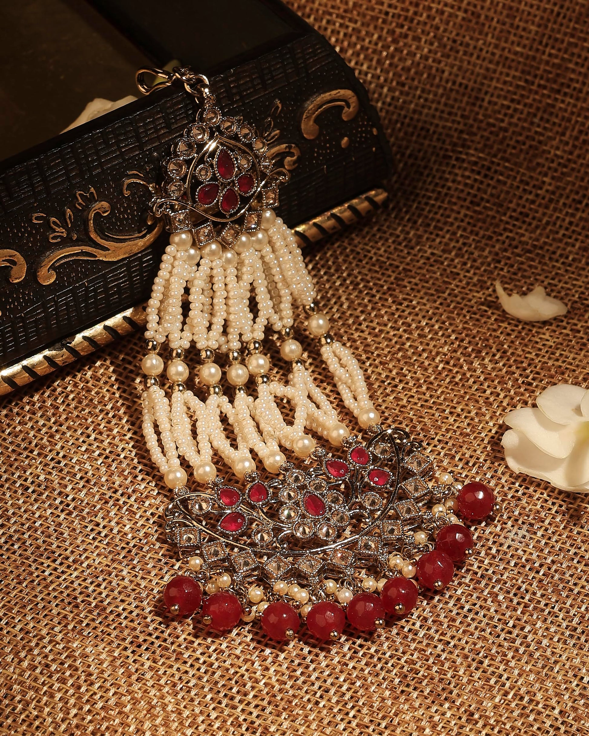 Saloni Fashion Jewellery Pretty Flower and Leaf Design Gold Plated Lariat Pearl Ruby Kundan Stone Passa/Matha Patti For Women and Girls
