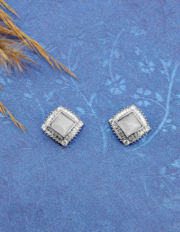 Saloni Fashion Jewellery Trendy Square Shape Kundan Brass Silver Plated Stud Earring For Women and Girls