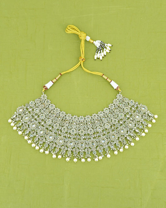 Saloni Fashion Jewellery Chandelier and Round Oval Shape Uncut Kundan Gold Plated Bridal Jewellery Sets For Women and Girls