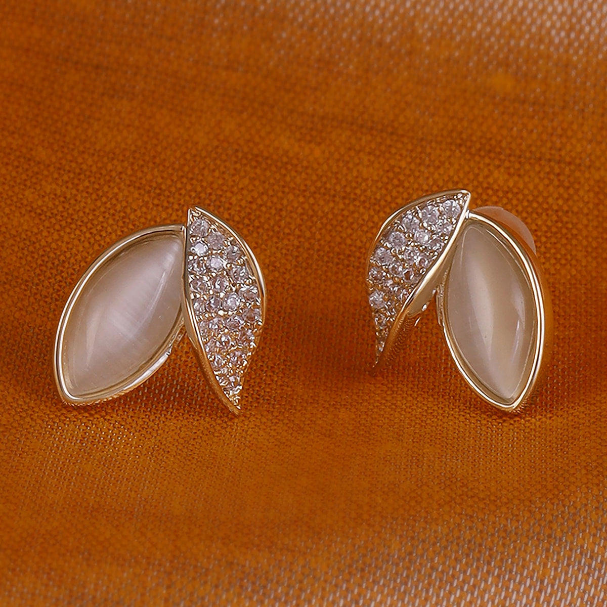 Saloni Fashion Jewellery Embedded Circle Swan Silver Plated Combo Set of 2 Stud Earring For Women - view 3