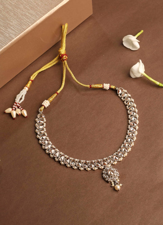Saloni Fashion Jewellery Flower and Oval Shape Brown Kundan Stone Antique Gold Plated Choker Necklace Set with Maang Tikka For Women and Girls